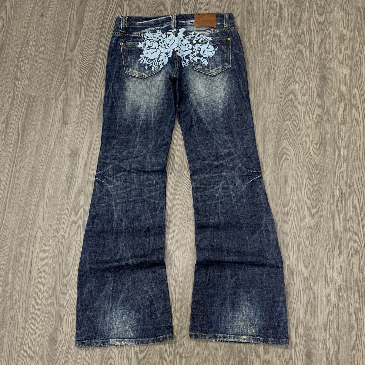 20471120 Blue Virus Flare Jeans Size US 32 / EU 48 - 1 Thumbnail