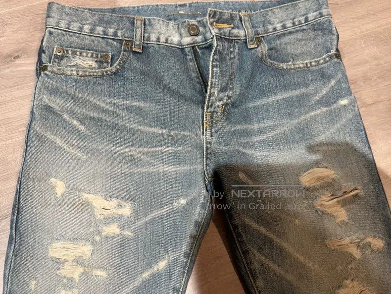 Saint Laurent Paris Saint Laurent Paris Cat scratch distressed water-washed bl Size US 29 - 4 Thumbnail