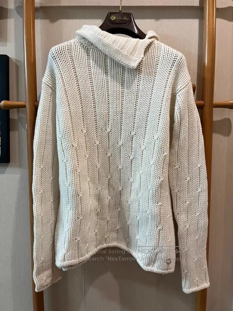 Loro Piana Loro Piana Baby Cashmere Collar Cashmere Sweater Size S / US 4 / IT 40 - 1 Thumbnail