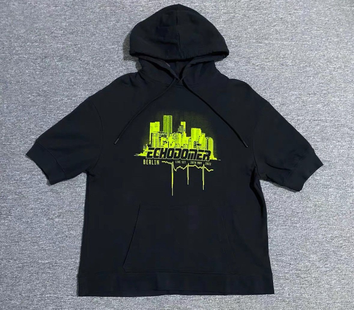 Raf Simons Raf Simons 22aw city short-sleeved hoodie Size US L / EU 52-54 / 3 - 2 Thumbnail