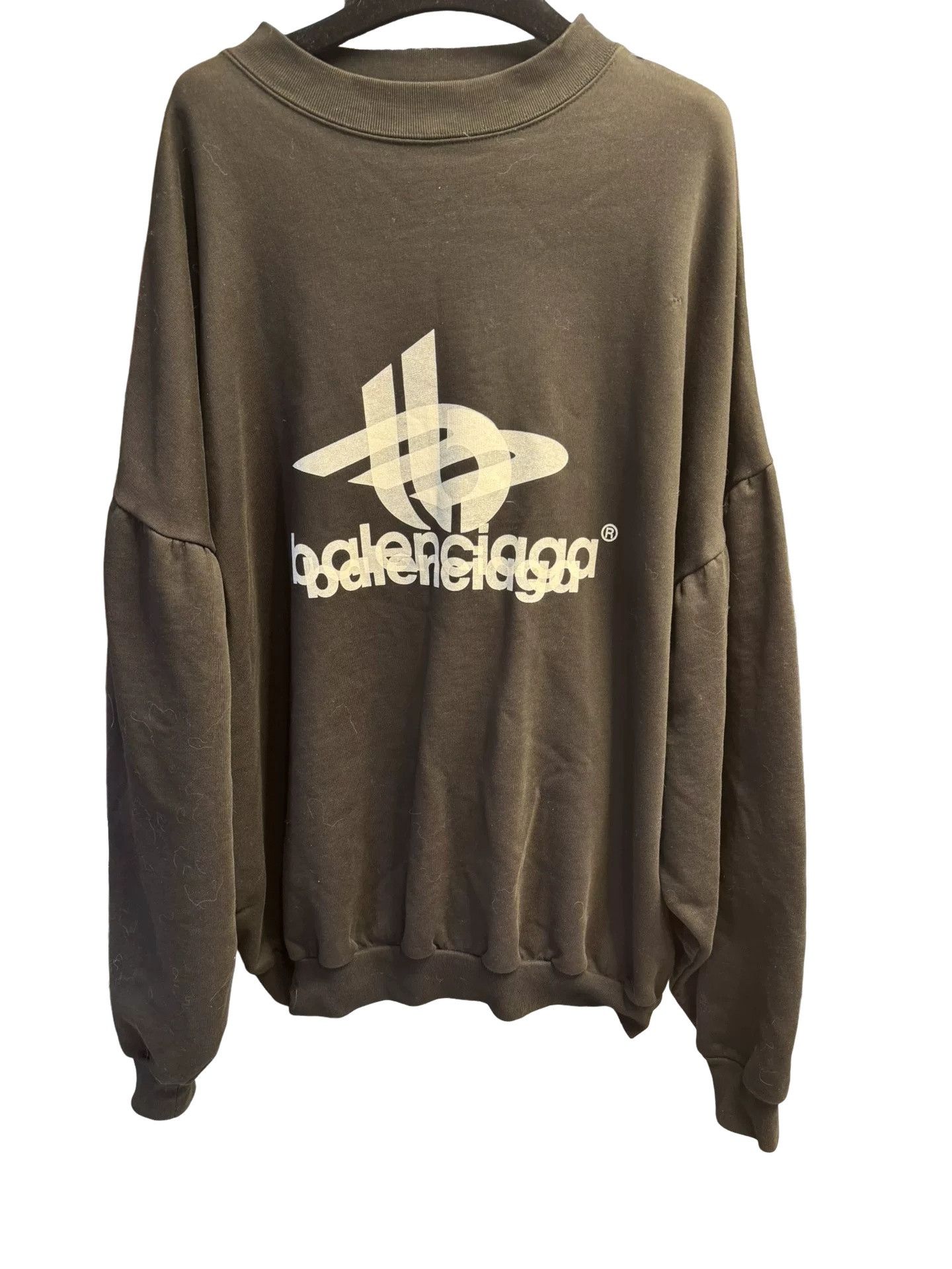 Balenciaga Balenciaga Logo Crewneck Sweatshirt Size M Size US M / EU 48-50 / 2 - 1 Thumbnail