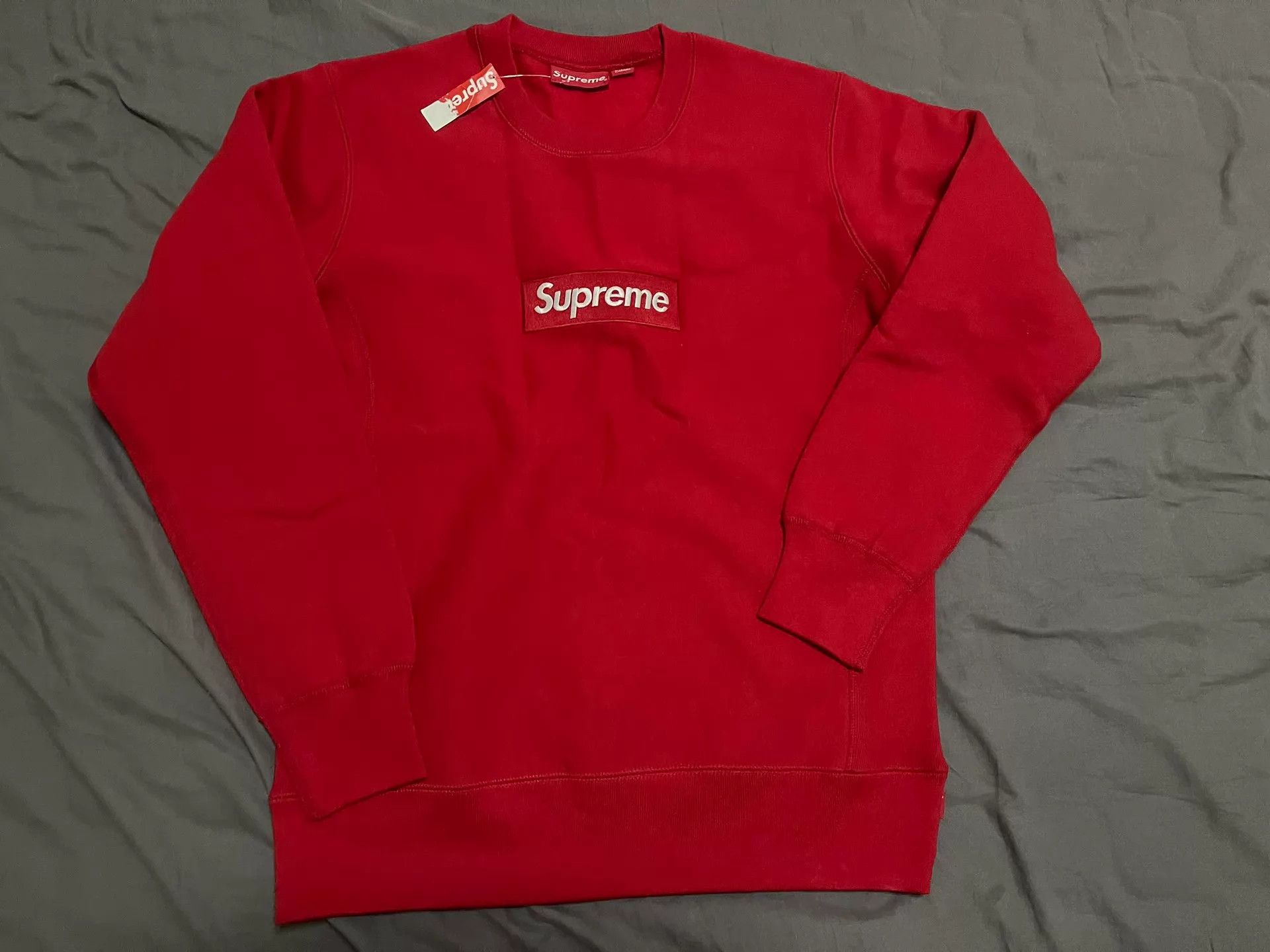 Supreme Supreme FW15 Red/Red Box Logo Crewneck S New w/ Tags Size US S / EU 44-46 / 1 - 1 Thumbnail