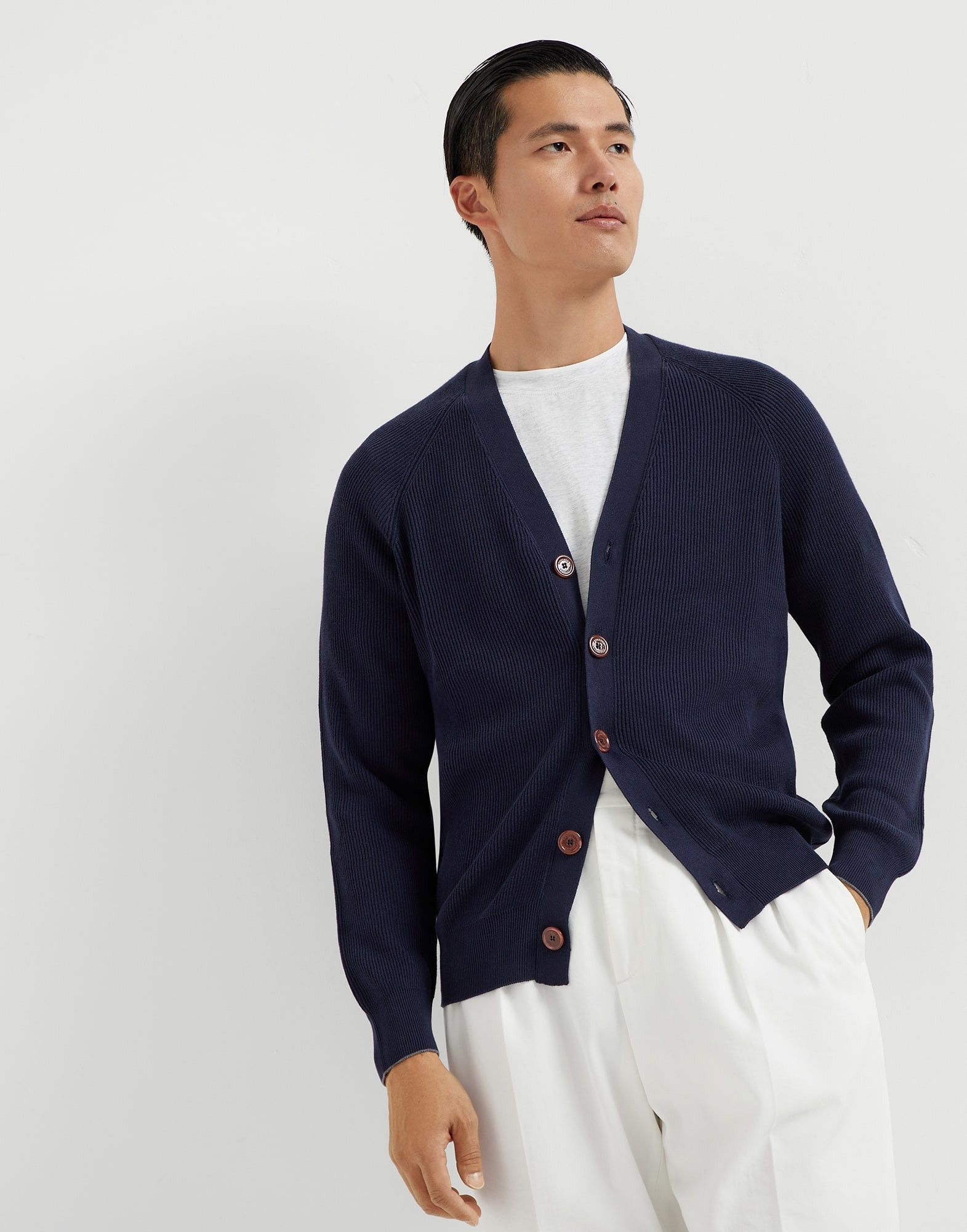 Brunello Cucinelli o1w1db10326 Cardigan in Navy Blue Size US L / EU 52-54 / 3 - 1 Thumbnail
