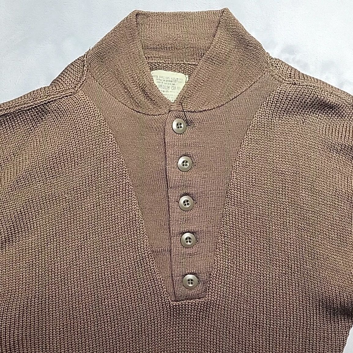 Vintage VINTAGE US Military Wool Sweater Mens M Brown Pullover Ilana Knitwear 90s Size US M / EU 48-50 / 2 - 3 Thumbnail