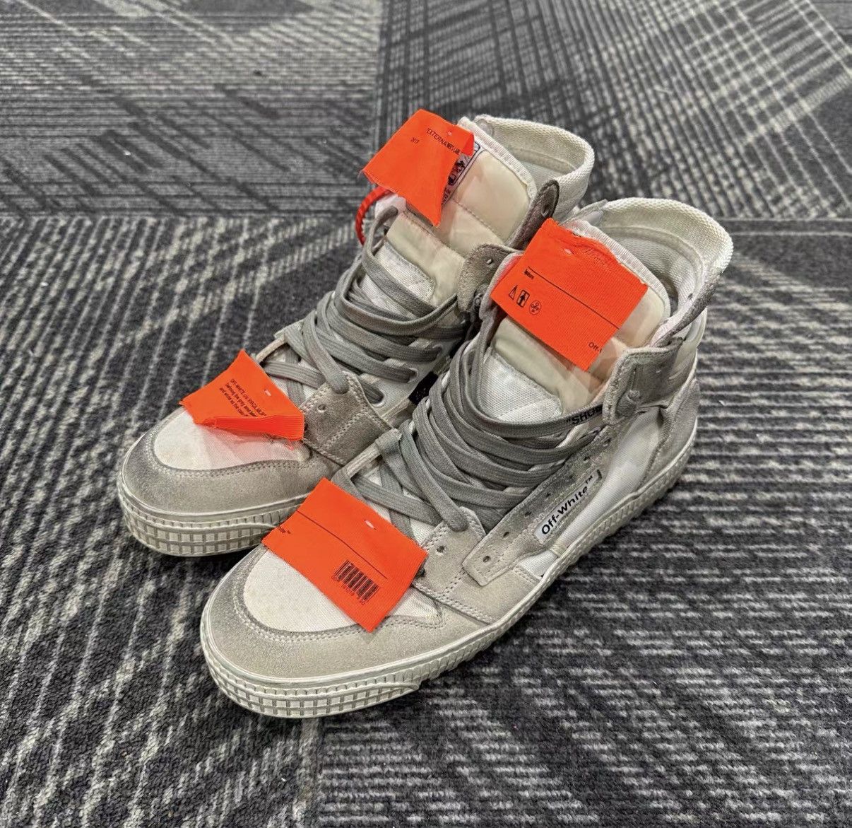 Off-White Off-White Distressed High-top Sneakers J42 Size US 8 / EU 41 - 1 Thumbnail
