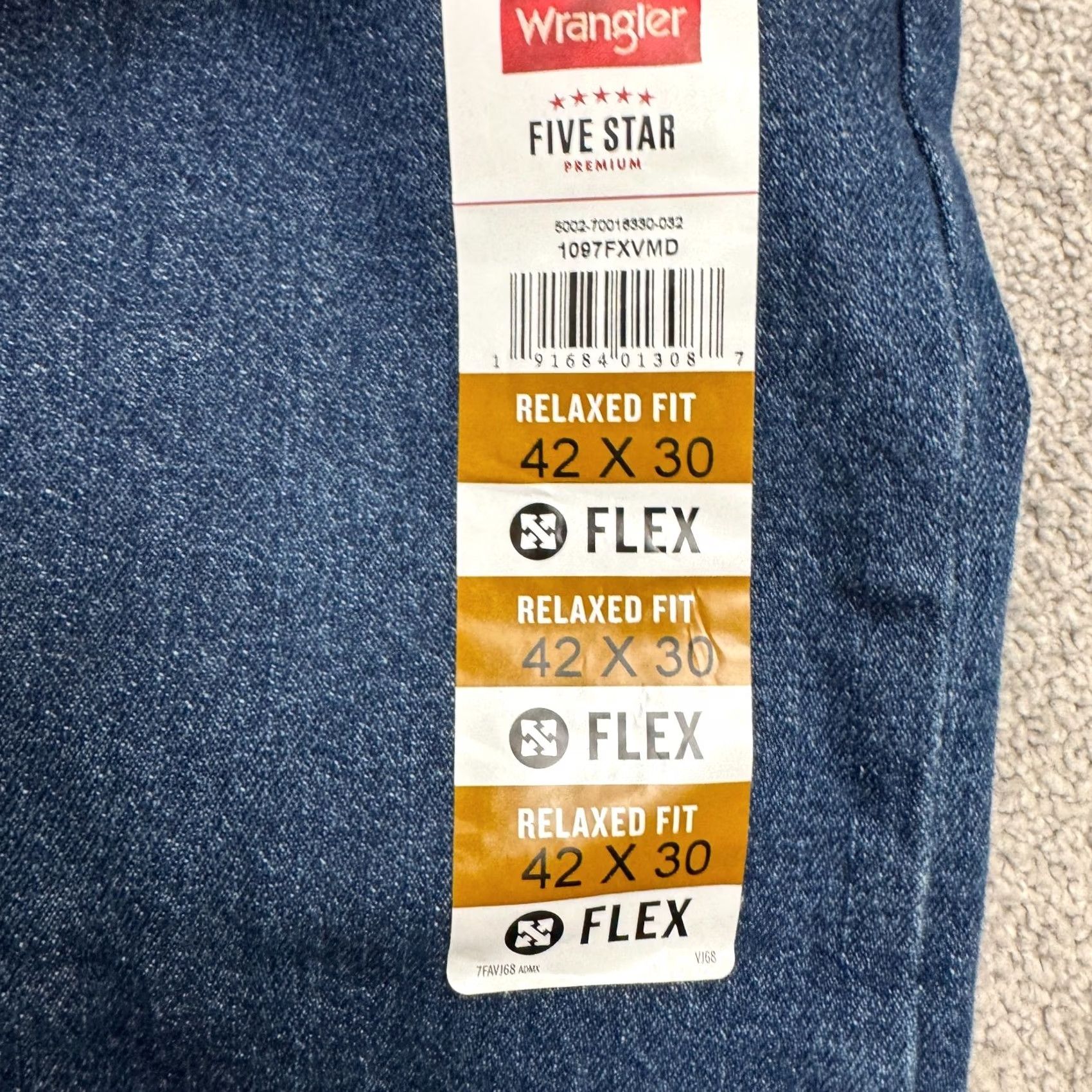 Wrangler Wrangler Five Star Premium Denim Jeans Straight Leg 42x30 Blue NWT Men's Regular Relaxed Fit Action Jeans Size US 42 / EU 58 - 7 Thumbnail