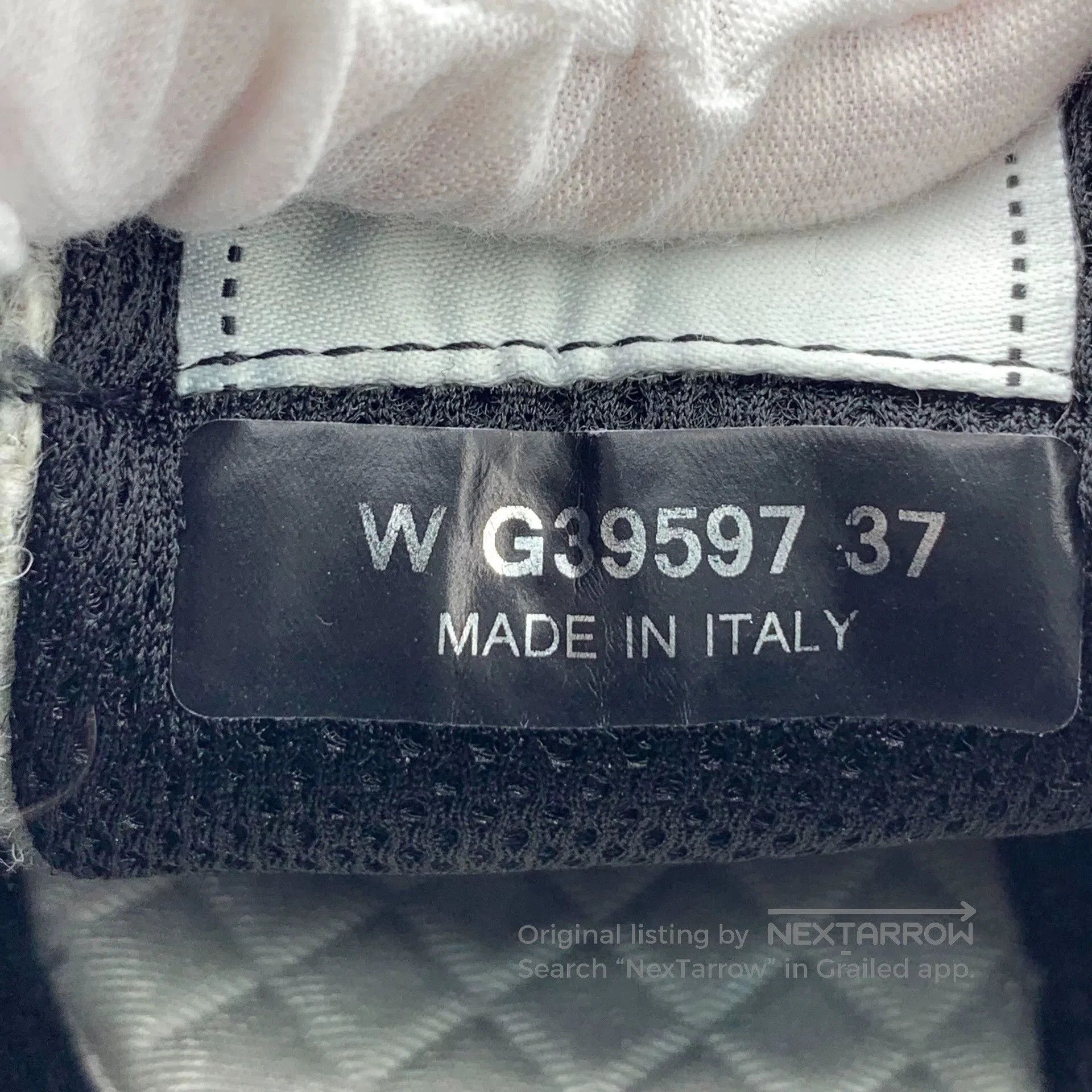 Chanel Chanel Logo Embroidered Casual Sneakers. Size US 7 / EU 40 - 6 Thumbnail
