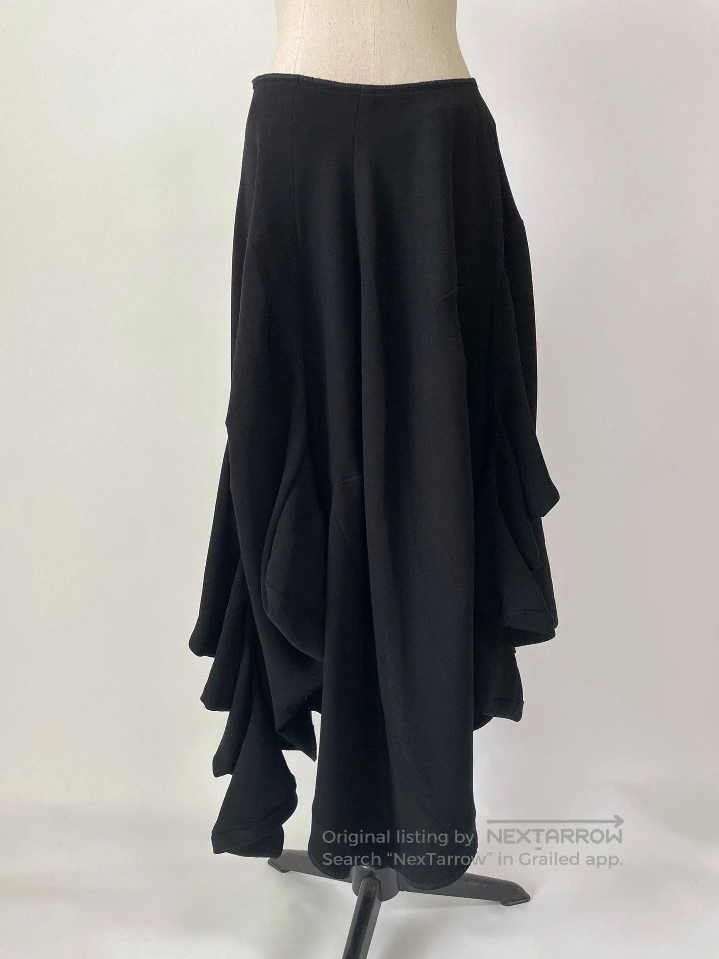 Rei Kawakubo COMME des GARCONS 2004AW Asymmetric Skirt. Size 37" - 1 Thumbnail