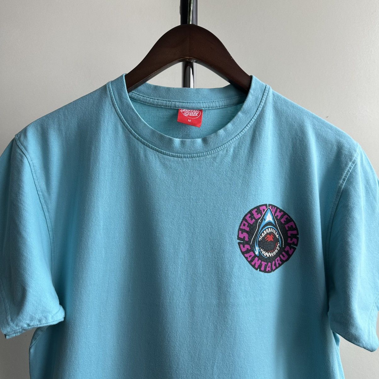 Santa Cruz Skateboards VINTAGE SANTA CRUZ SPEED WHEELS SHARKS TEE Size US M / EU 48-50 / 2 - 6 Thumbnail