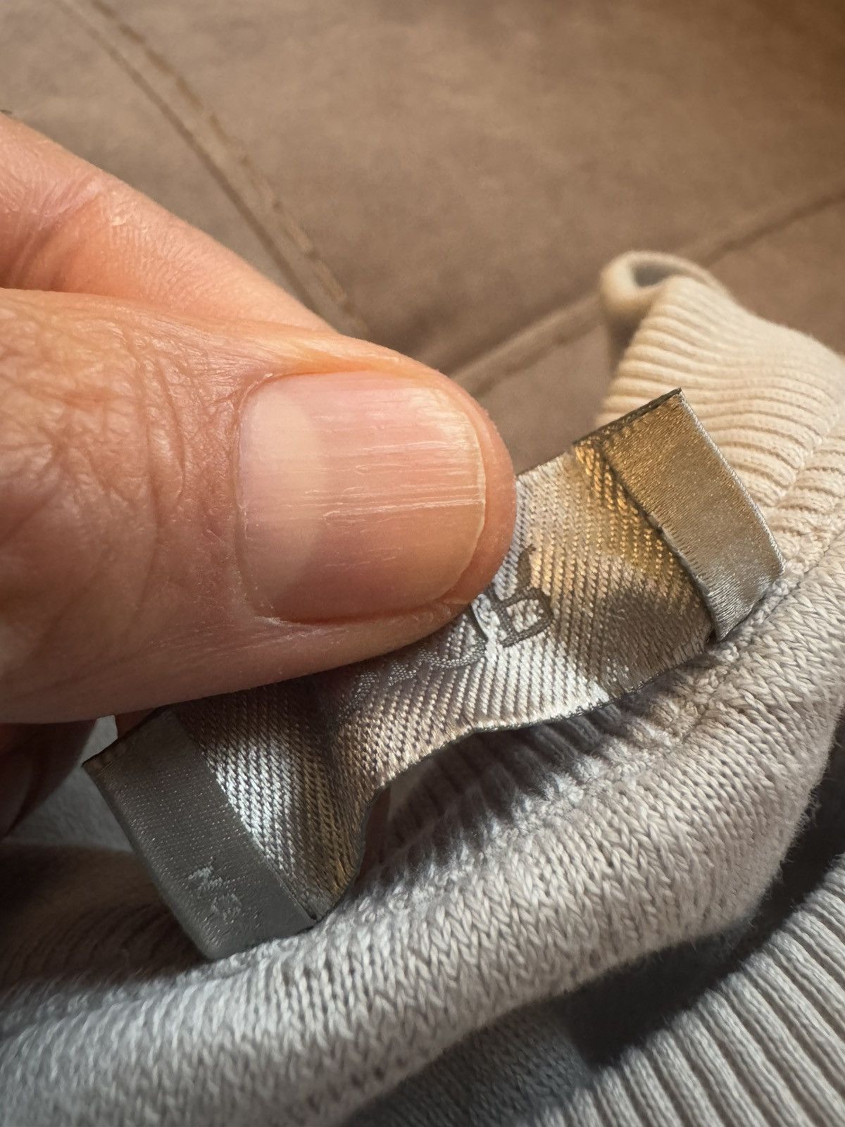 Dior DIOR tshirt STUDY PHOTOS FOR REAL TAPE MEASUREMENTS,fits dif Size US S / EU 44-46 / 1 - 10 Thumbnail