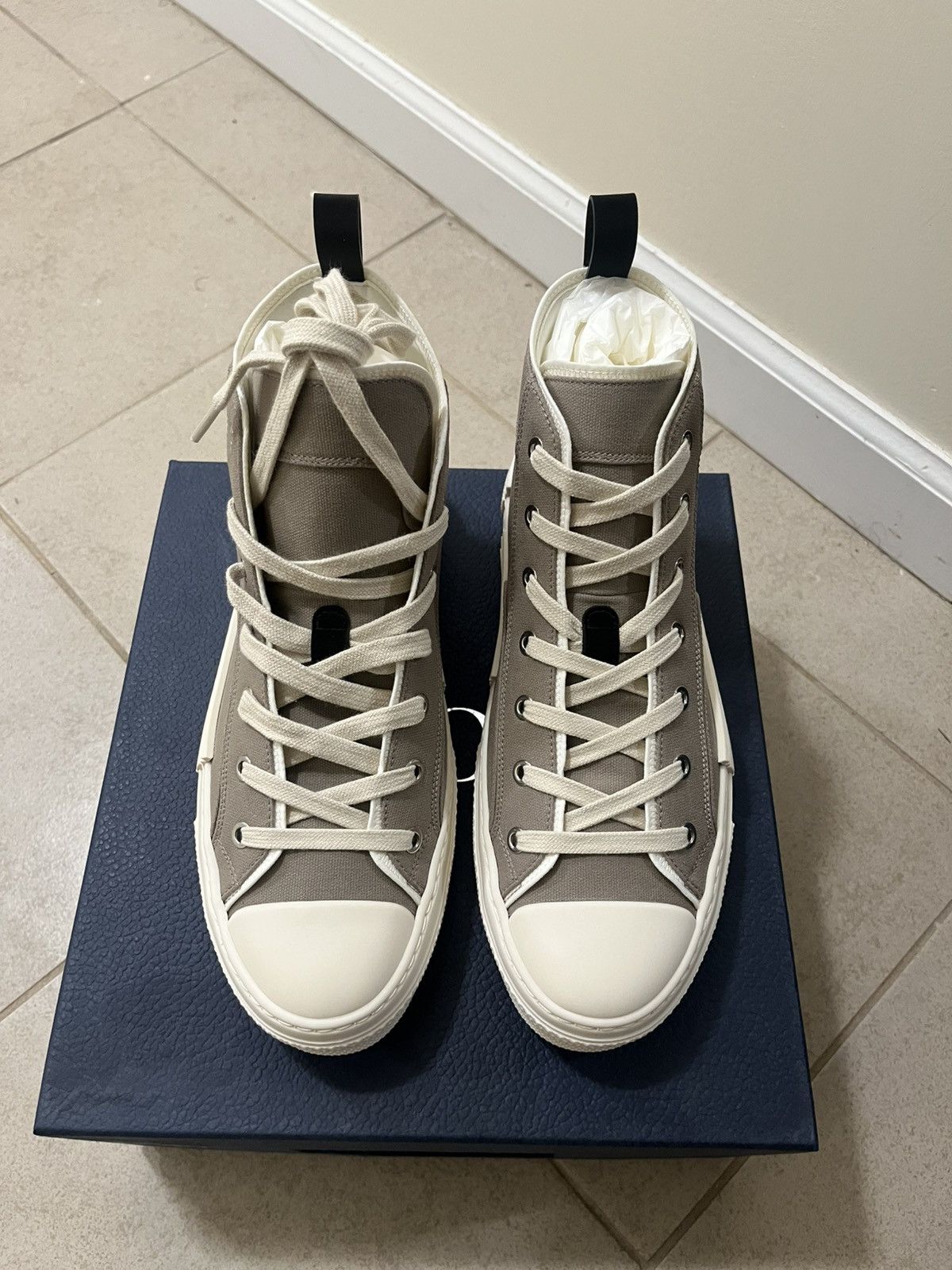 Dior Christian Dior Canvas Sneaker Sz 40(7us) Size US 7 / EU 40 - 7 Thumbnail