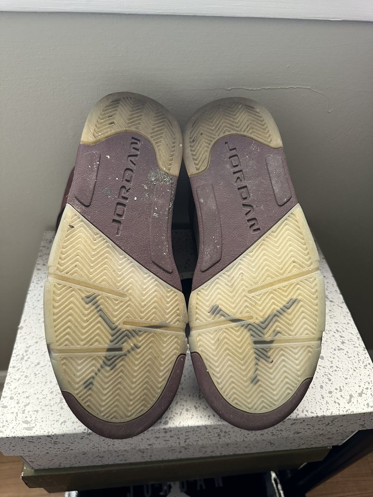 Jordan Brand Air Jordan 5 Burgundy Size US 7.5 / EU 40-41 - 5 Thumbnail