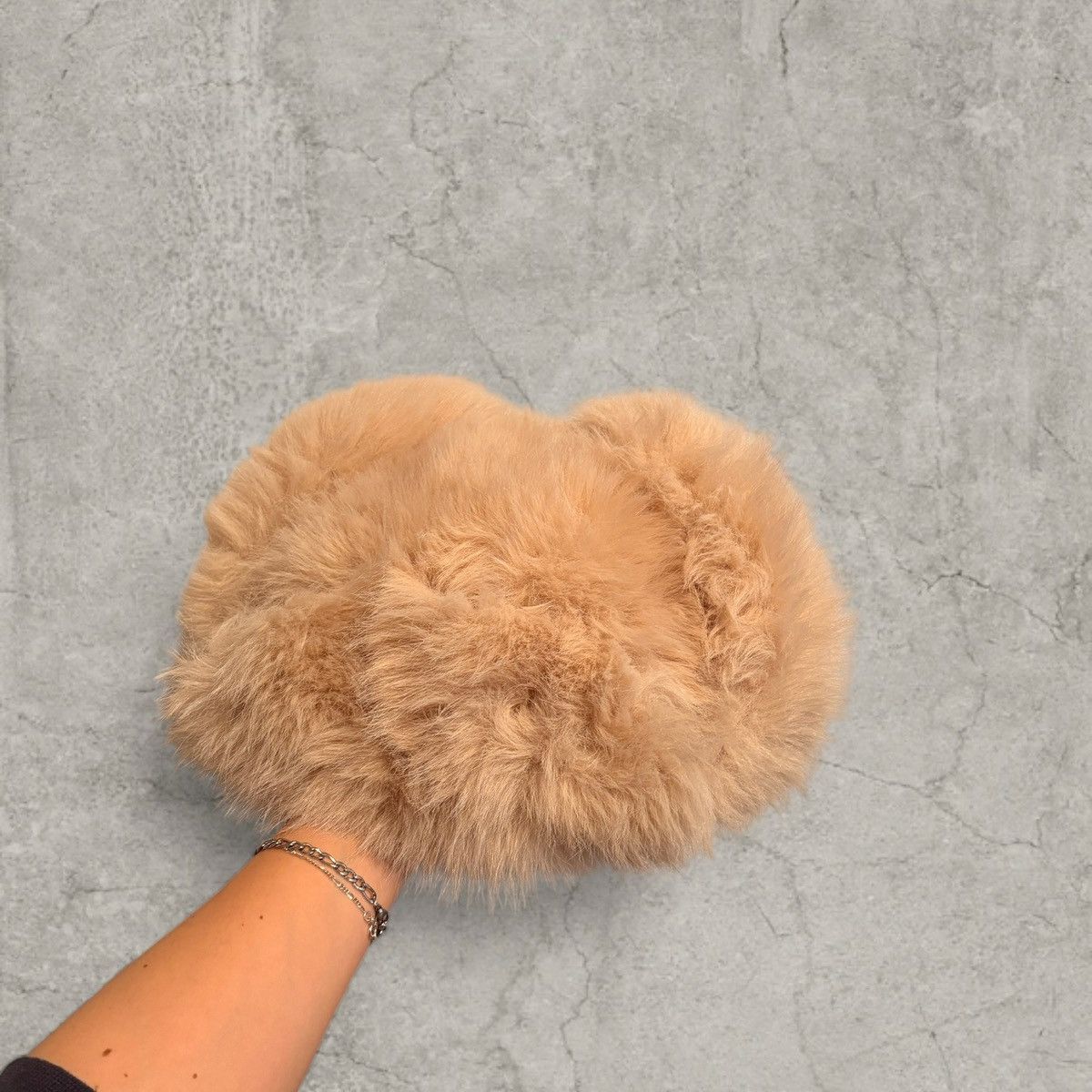 Japanese Brand Russian Ushanka fluffy winter hat, beige faux fur. One size Size ONE SIZE - 4 Thumbnail
