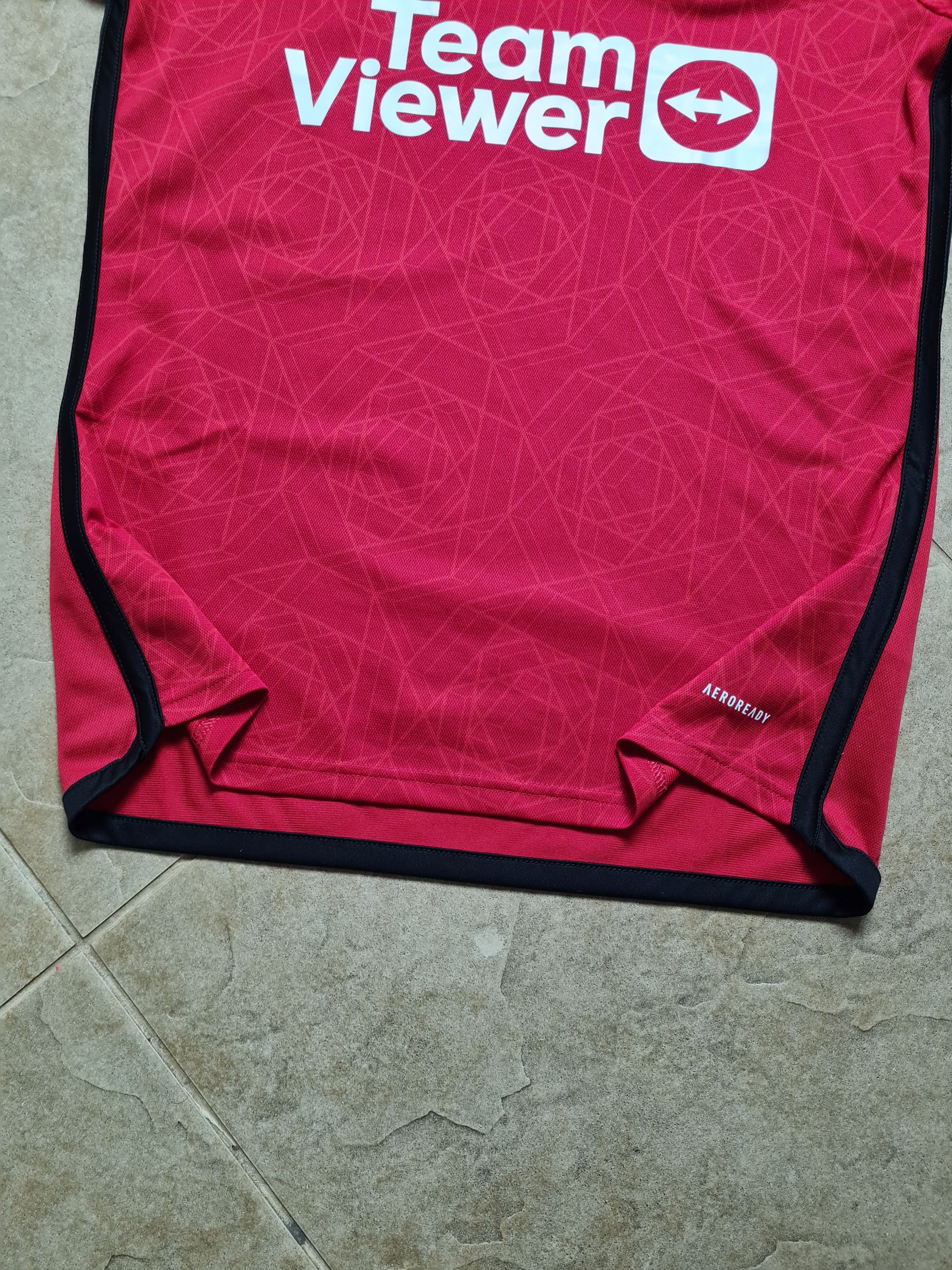 Adidas Manchester United 2023/24 Home Soccer Shorts Adidas IP1726 Size US S / EU 44-46 / 1 - 5 Thumbnail