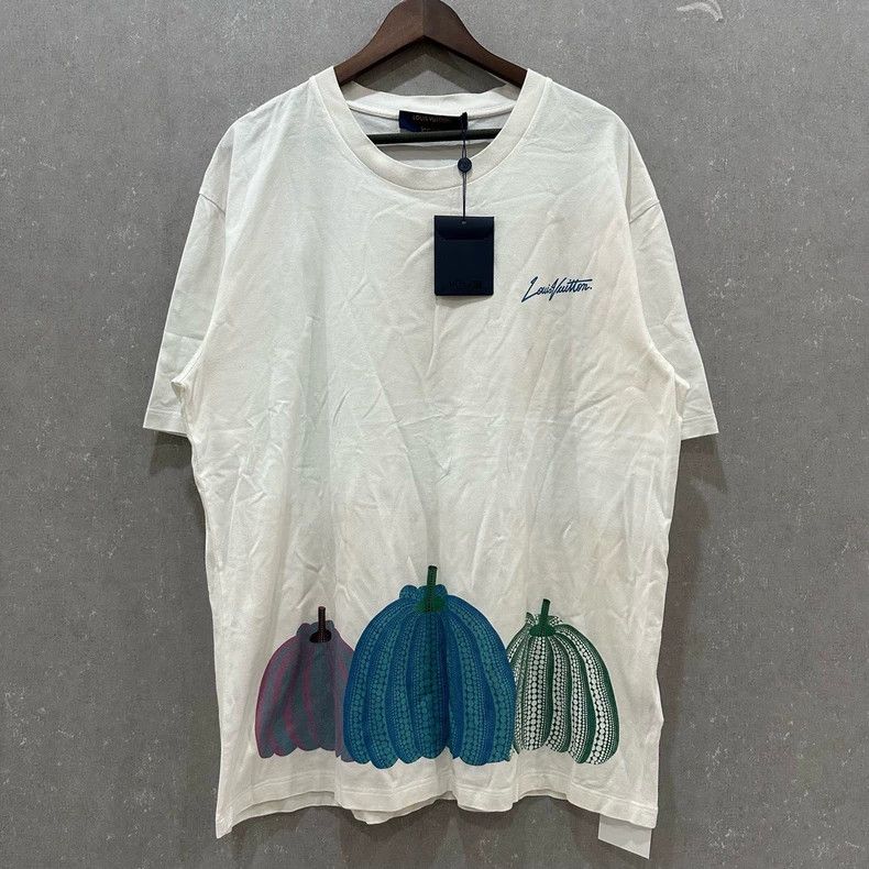 Louis Vuitton Louis Vuitton size 5l White pumpkin letter logo short slee Size US M / EU 48-50 / 2 - 1 Thumbnail