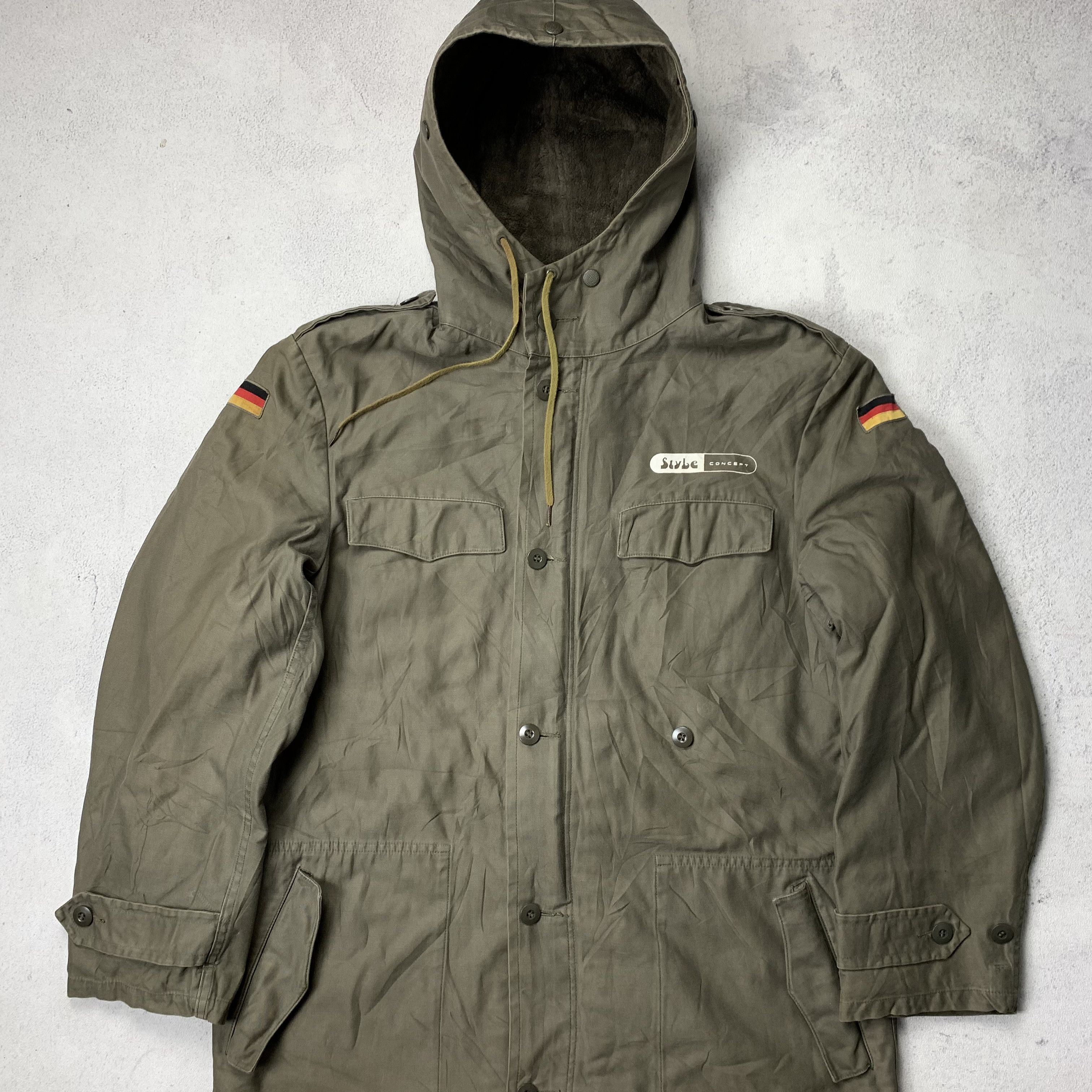 Vintage Vintage German Military Parka Jacket Size US M / EU 48-50 / 2 - 3 Thumbnail