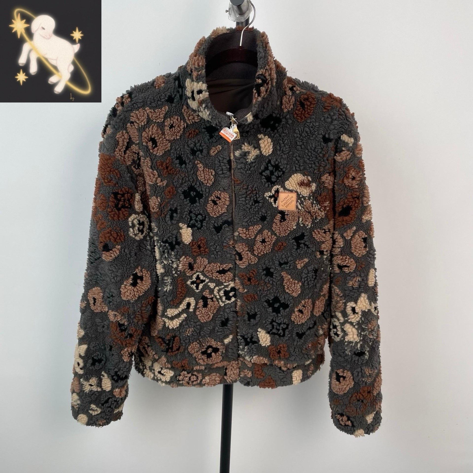 Louis Vuitton Louis Vuitton Multi Light Jacket M Men Size US M / EU 48-50 / 2 - 1 Thumbnail