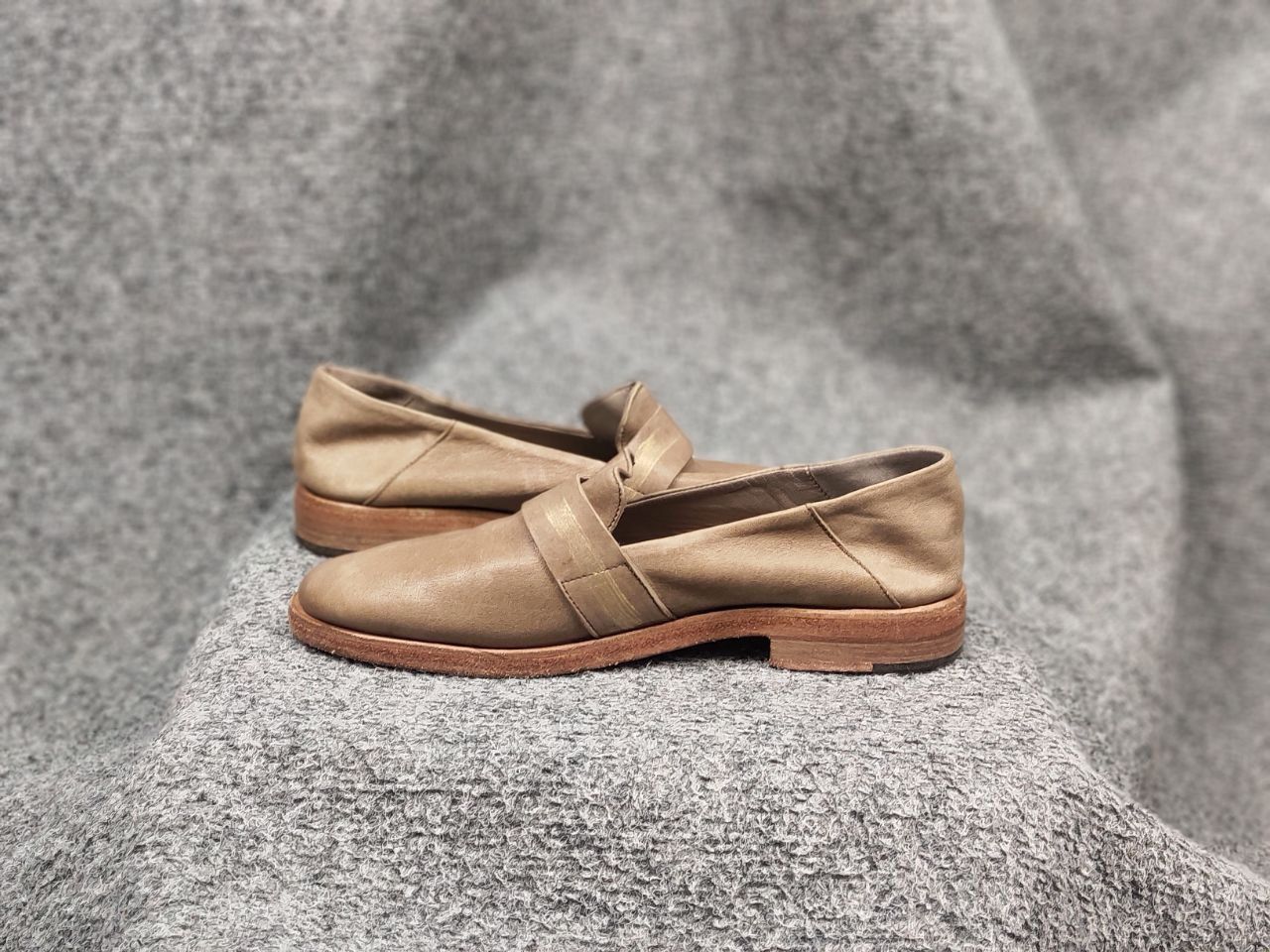 Elia Maurizi Elia Maurizi Design Premium leather beige Loafers Size US 7.5 / IT 37.5 - 10 Thumbnail
