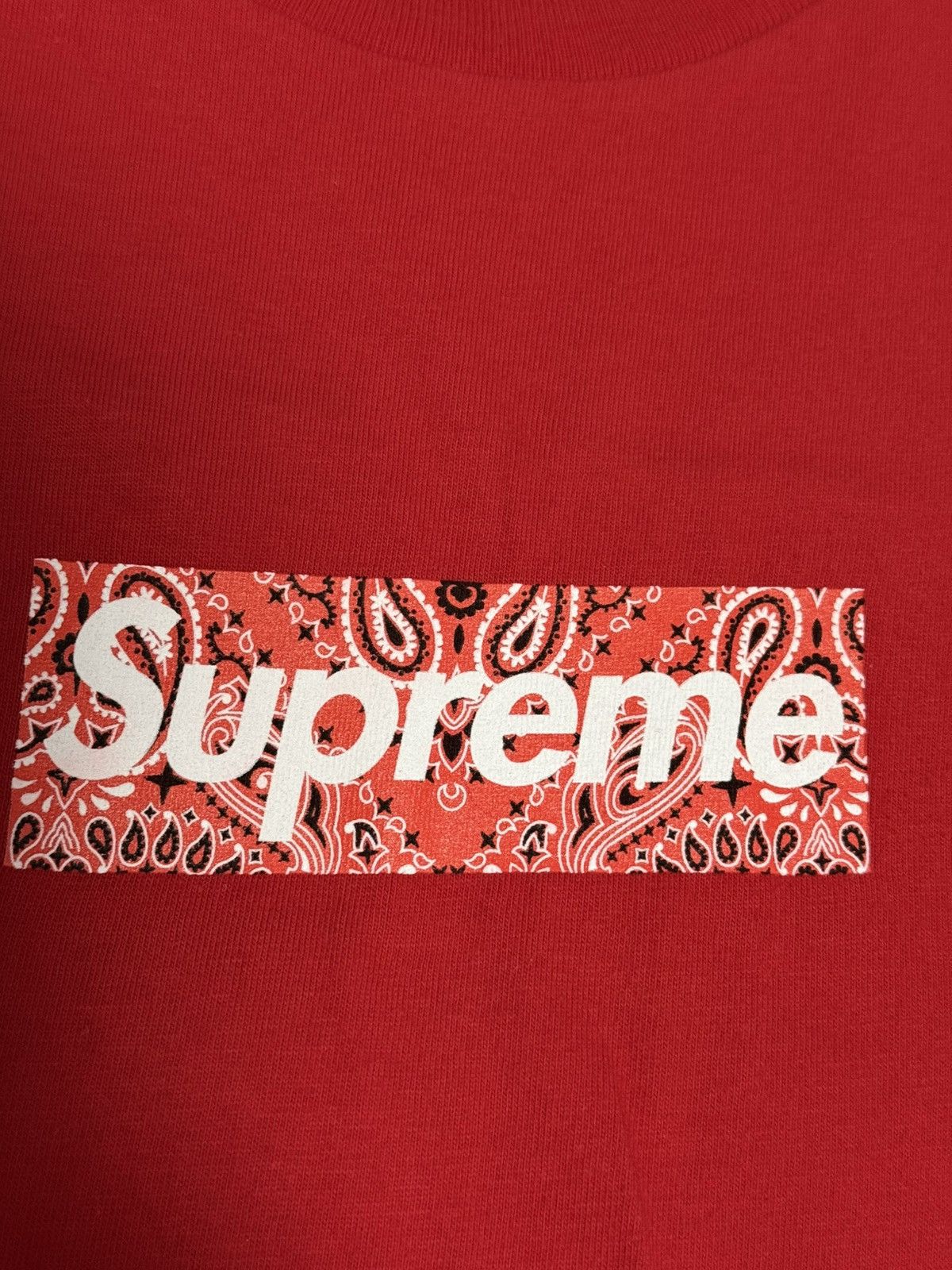 Supreme Supreme red paisley bandana box logo Tee T-shirt Size US M / EU 48-50 / 2 - 2 Thumbnail