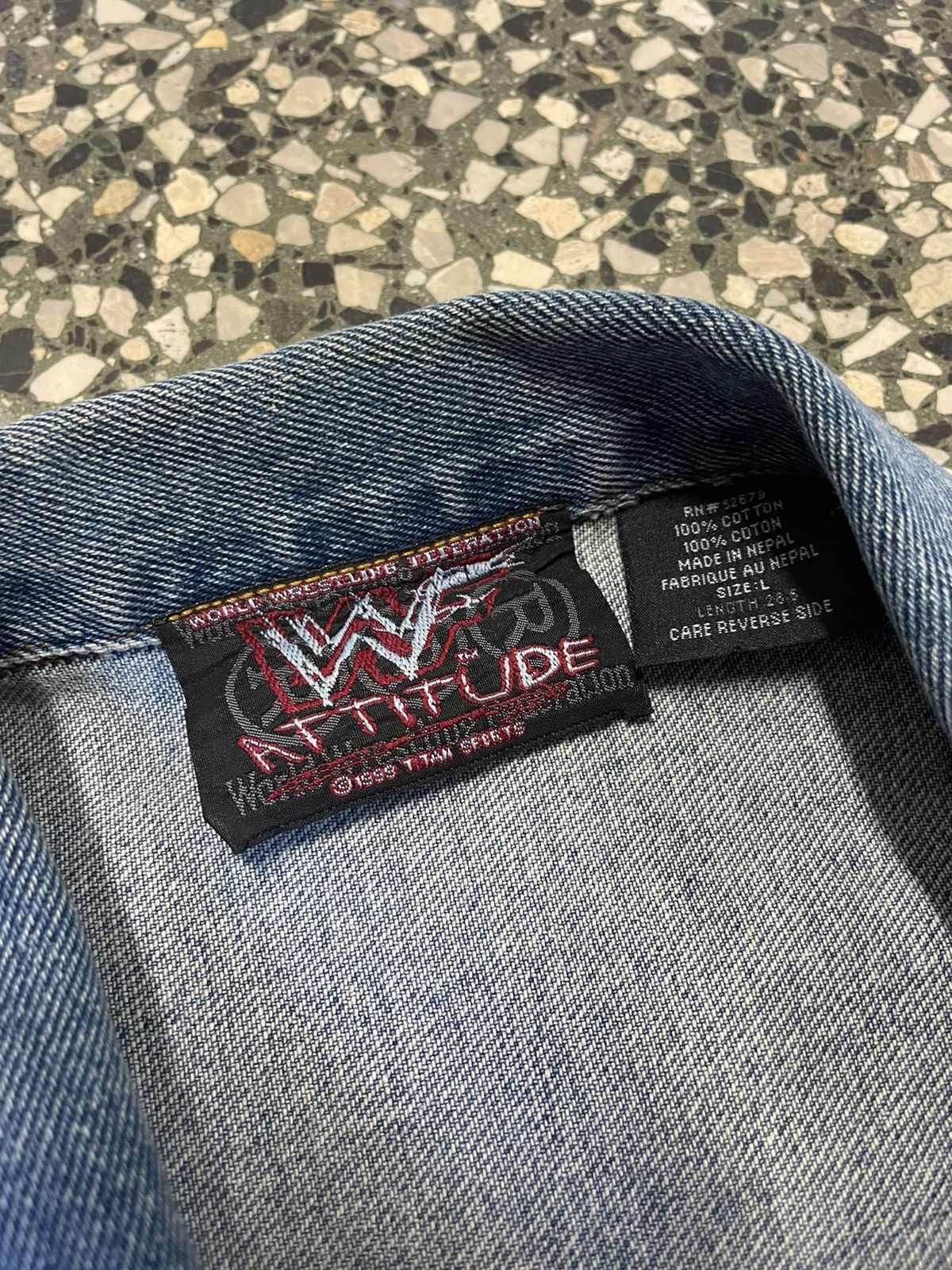 WWF Vntage Stone Cold Steve Austin Jeans vest WWF Attitude 1999 Size US L / EU 52-54 / 3 - 8 Thumbnail