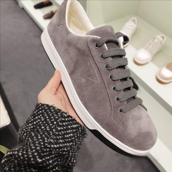 Prada o1la1rc1a0925 Triangle Logo Suede Sneakers in Grey Size US 8 / EU 41 - 3 Thumbnail