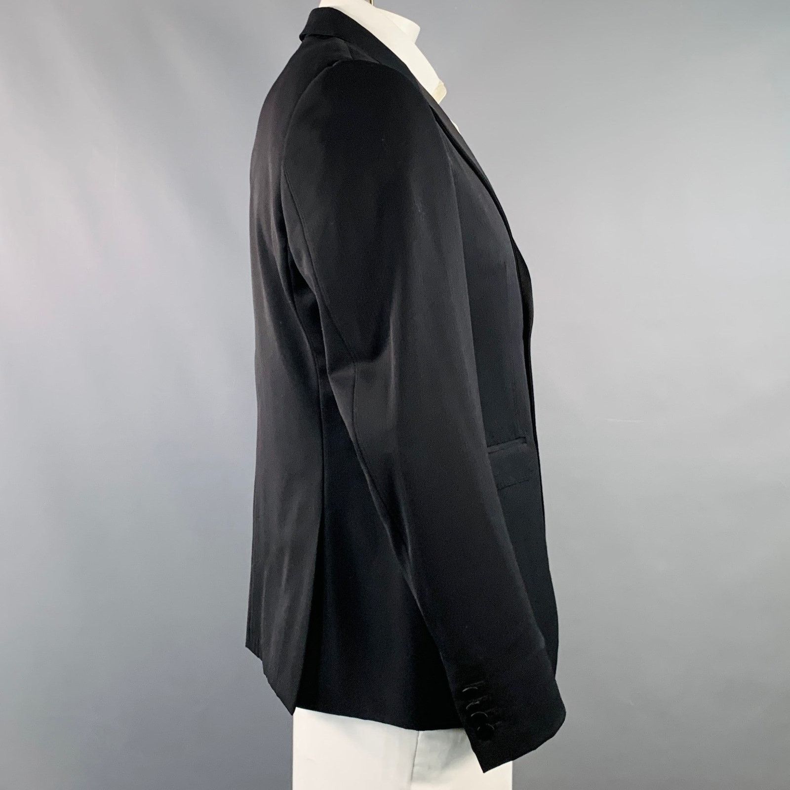 Burberry Prorsum BURBERRY PRORSUM Size 44 Wool Notch Lapel Tuxedo Sport Coat Size 44R - 2 Thumbnail