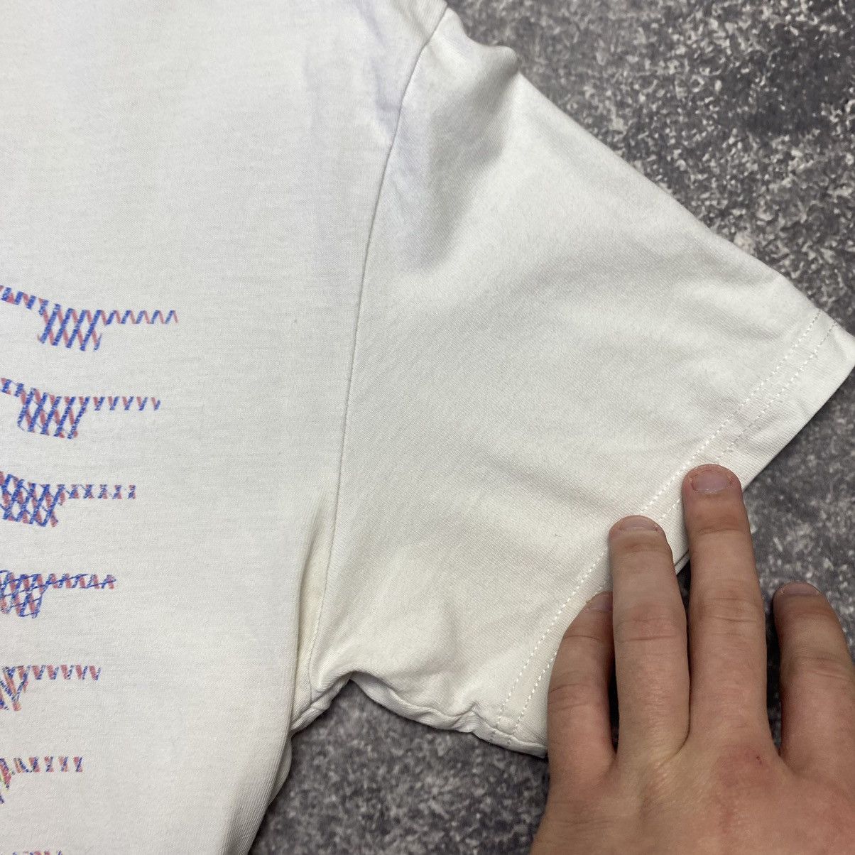 Oakley Vintage Oakley Softwear big monogrammed logo y2k tee Size US M / EU 48-50 / 2 - 5 Thumbnail