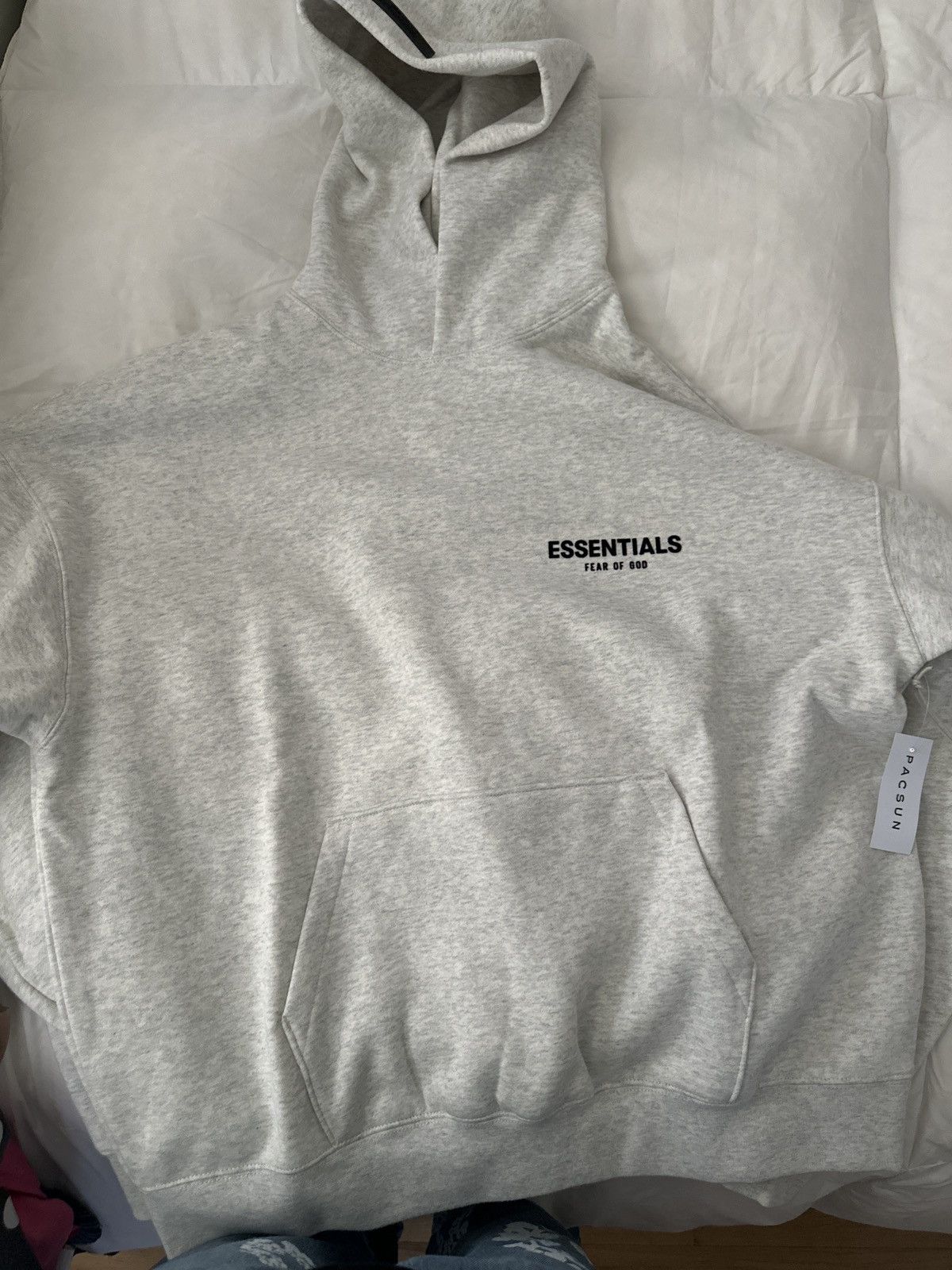 Essentials × Fear of God Essentials SS22 Oatmeal Large Size US L / EU 52-54 / 3 - 9 Thumbnail
