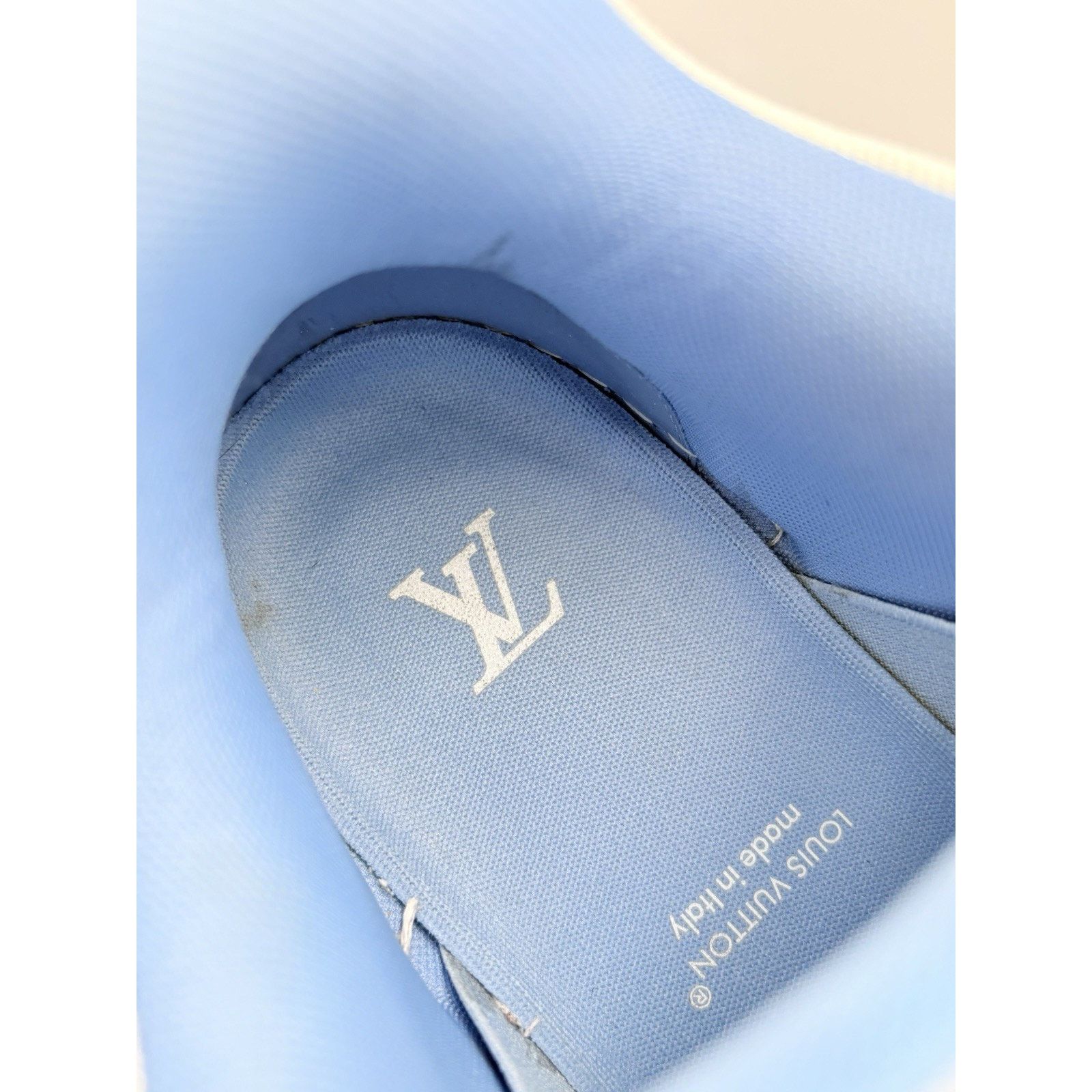 Louis Vuitton (9-9.5 US) Louis Vuitton Denim Maxi ' Blue ' | SUPER CLEAN! Size US 9 / EU 42 - 6 Thumbnail