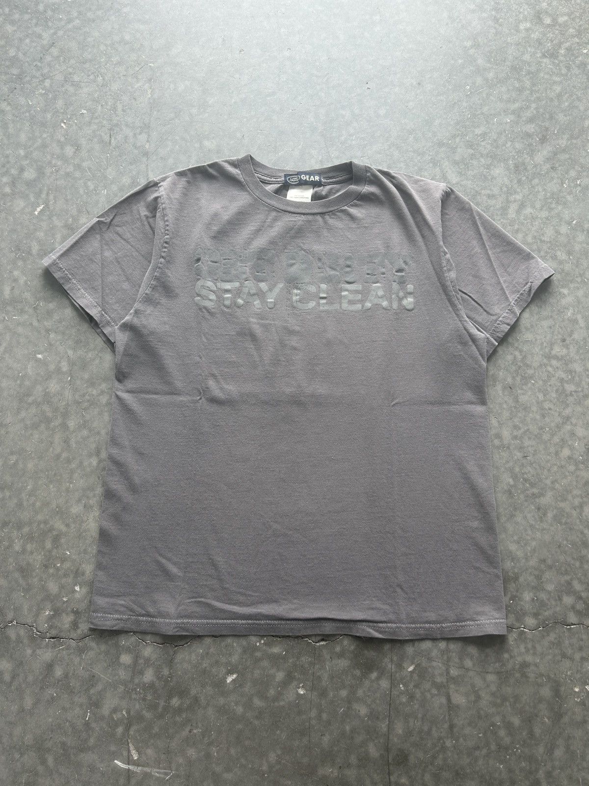 Vintage Vintage Y2K Land Rover Graphic Tee Size US S / EU 44-46 / 1 - 2 Thumbnail
