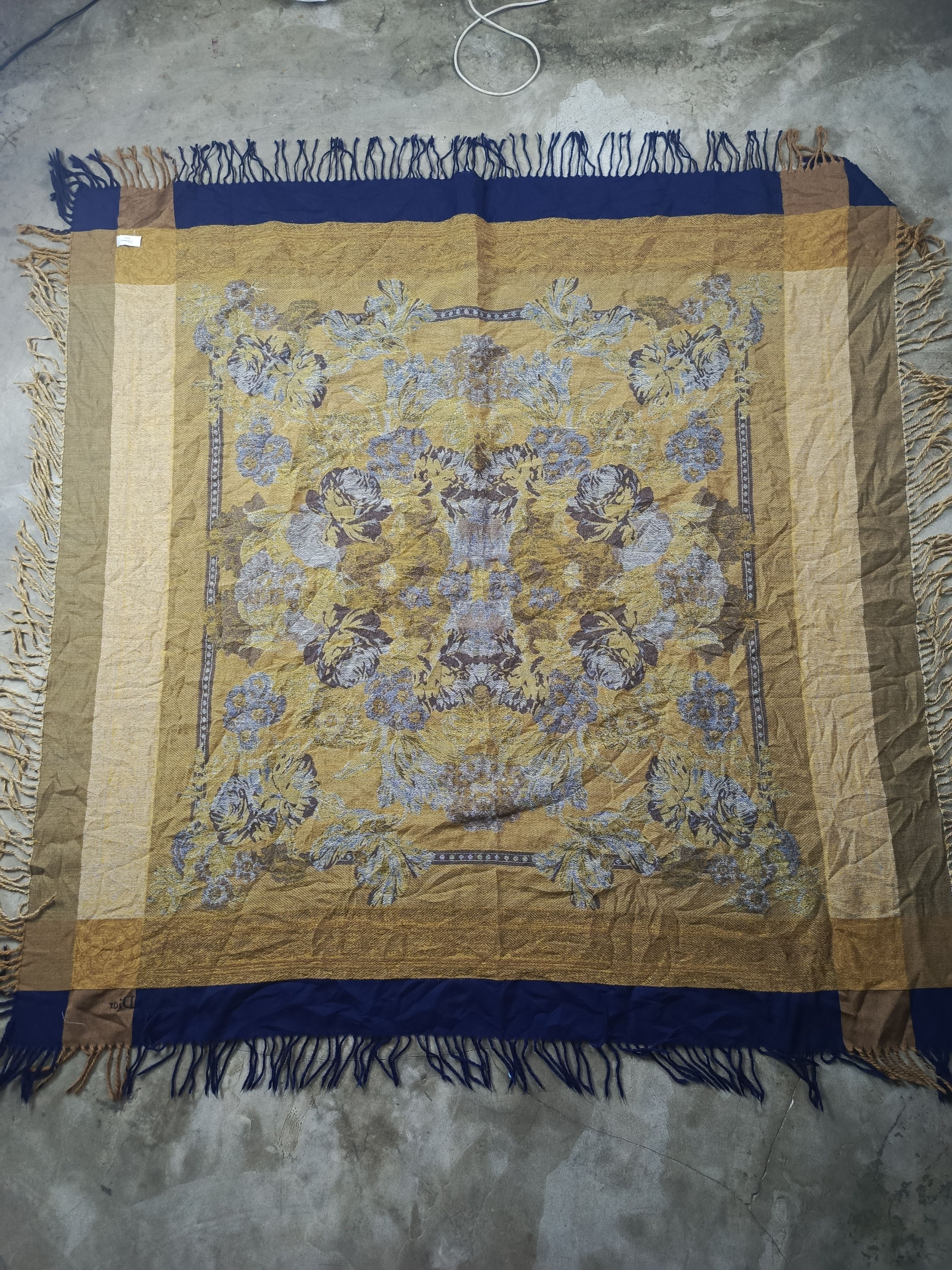 Christian Dior Monsieur Dior Stall shawl Women Size ONE SIZE - 5 Thumbnail