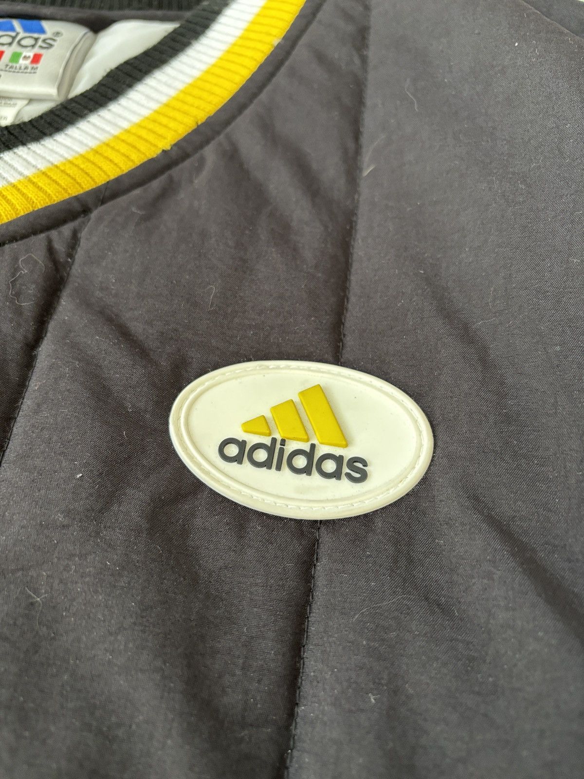 Adidas Adidas Vintage windbreaker 90s dswt retro Size US M / EU 48-50 / 2 - 4 Thumbnail