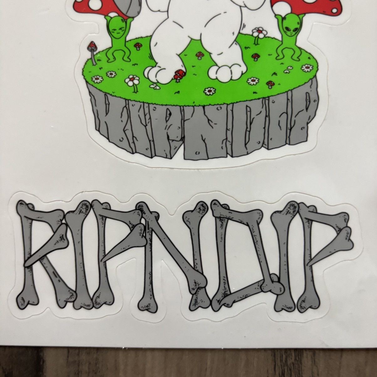 RIPNDIP rip n dip sticker bomb !! Size ONE SIZE - 11 Thumbnail