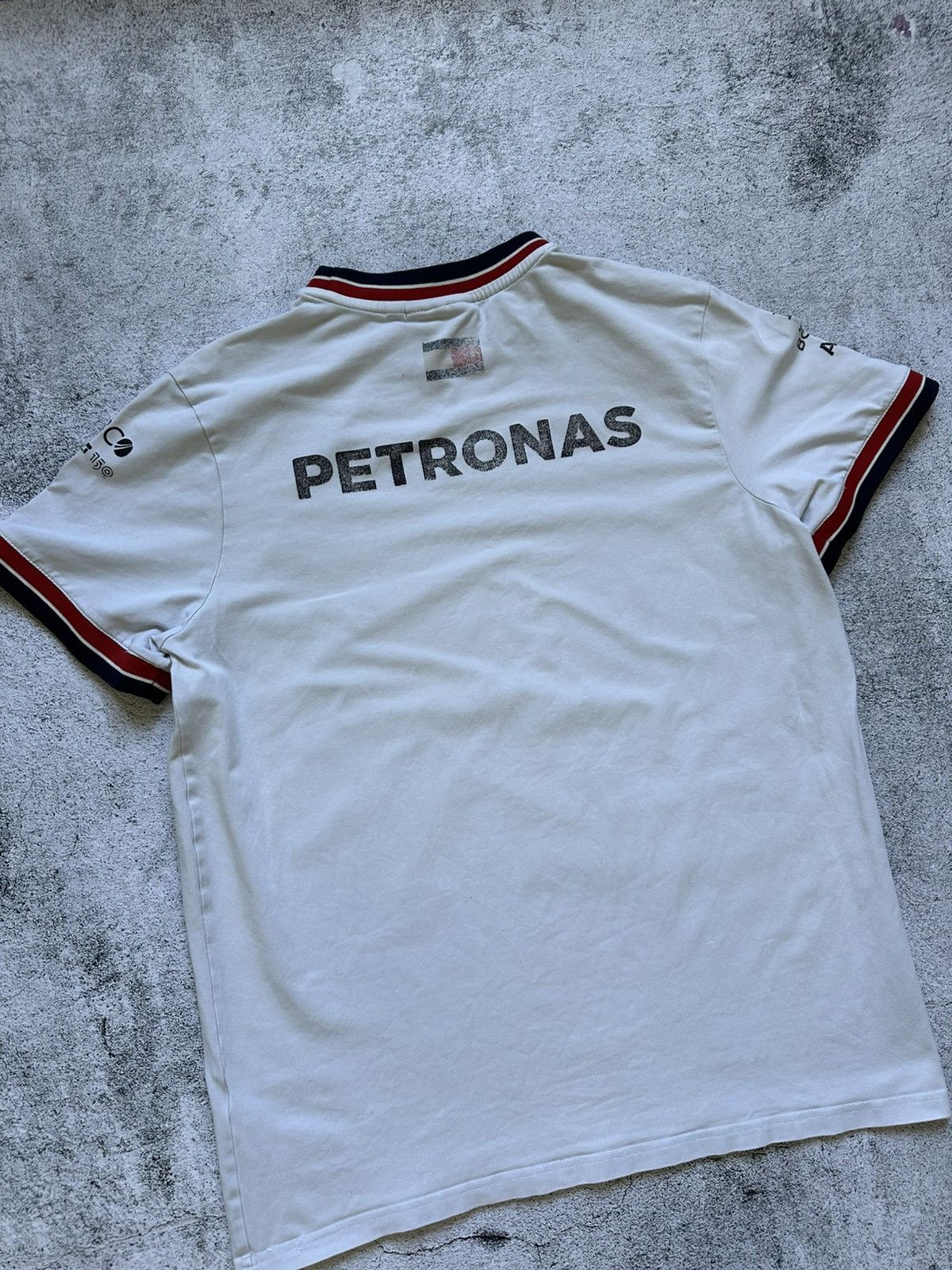 Mercedes-Benz Vintage Petronas AMG Mercedes-Benz Formula 1 T-shirt Racing Size US L / EU 52-54 / 3 - 13 Thumbnail