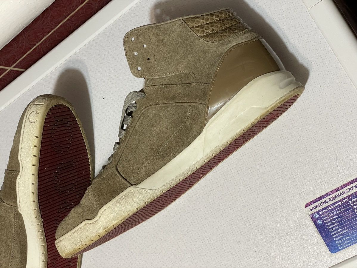 Gucci high-top suede sneakers from the Italian fashion house Gucci Size US 12 / EU 45 - 16 Thumbnail