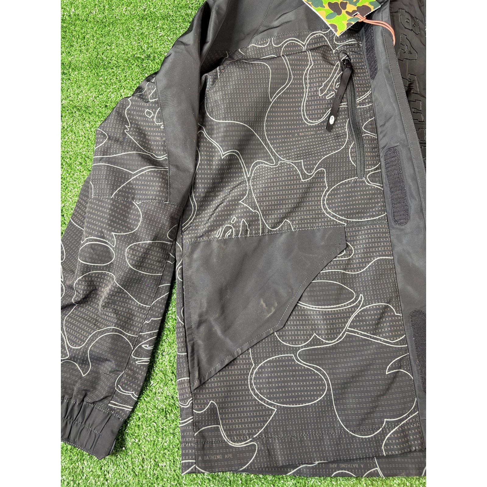 Bape BAPE Text Code Camo Hooded Black Jacket Size Medium Size US M / EU 48-50 / 2 - 4 Thumbnail