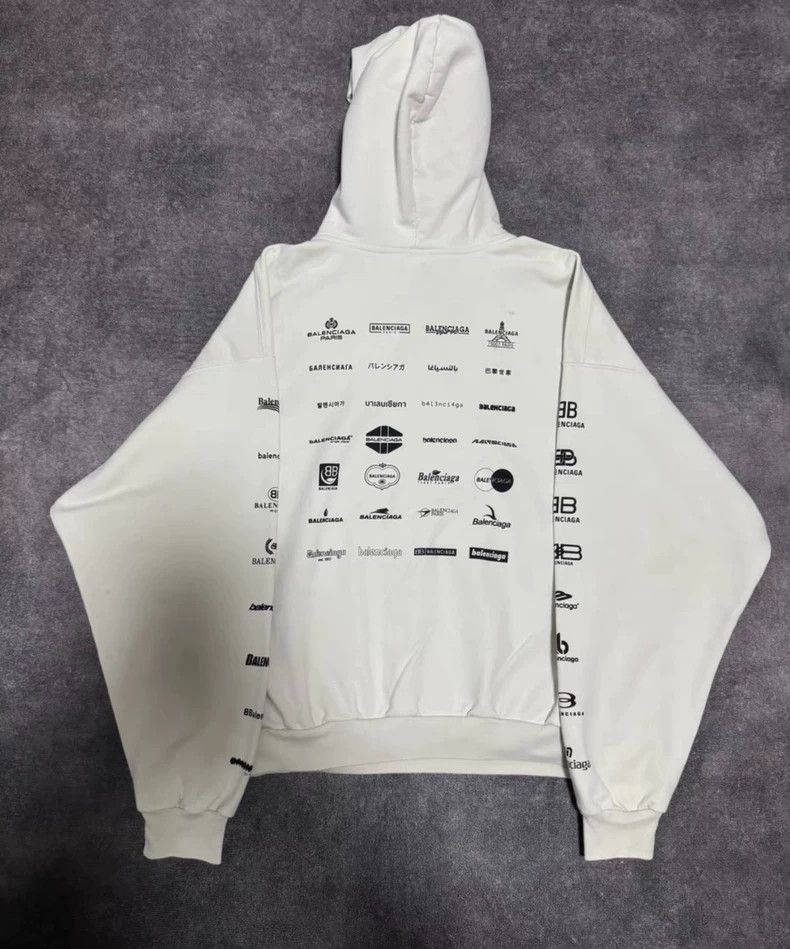 Balenciaga Balenciaga Multielement Full Print Logo Hoodie Size US XS / EU 42 / 0 - 2 Thumbnail