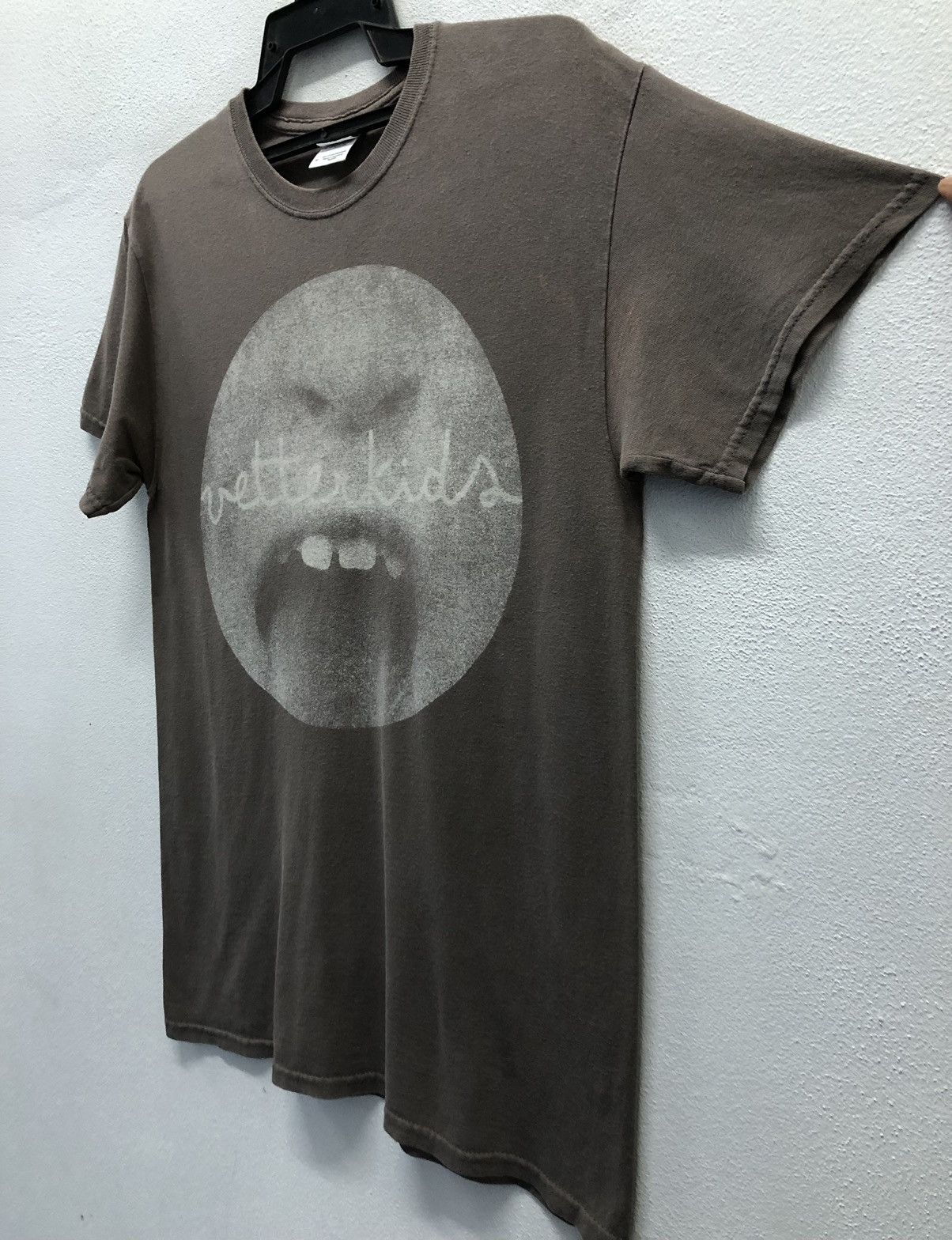 Vintage Vintage Gildan Uetter Kids T-Shirt Size US M / EU 48-50 / 2 - 5 Thumbnail