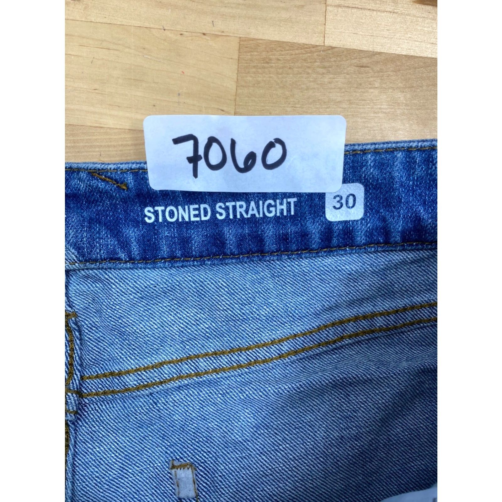 Volcom VINTAGE Volcom Jeans Mens Medium Washed Solver Style Modern Straight Cotton 30x27 Blue Denim 7060 Mens Jeans Straight Size US 30 / EU 46 - 4 Thumbnail