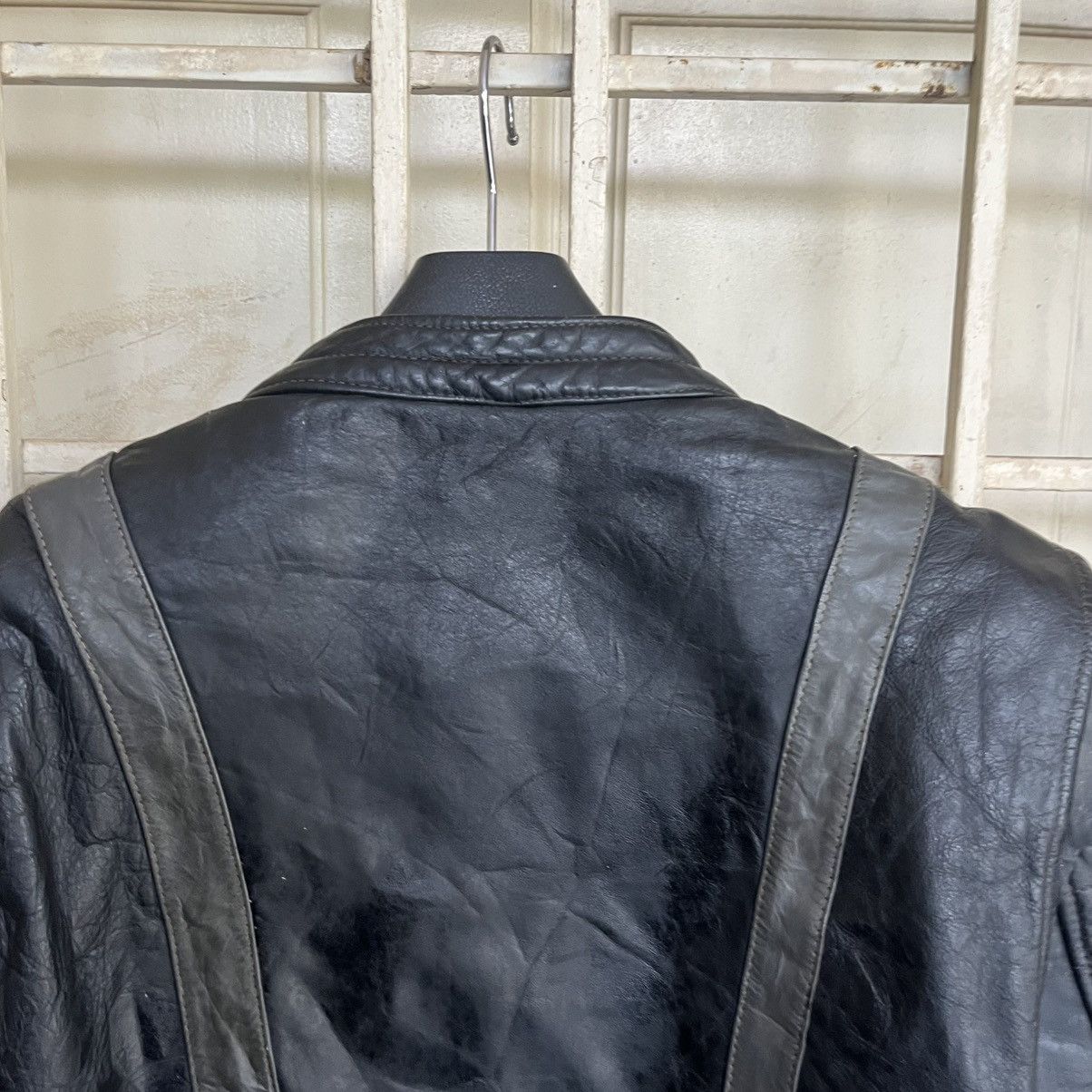 Vintage Vintage cuir leather wear Size US M / EU 48-50 / 2 - 8 Thumbnail