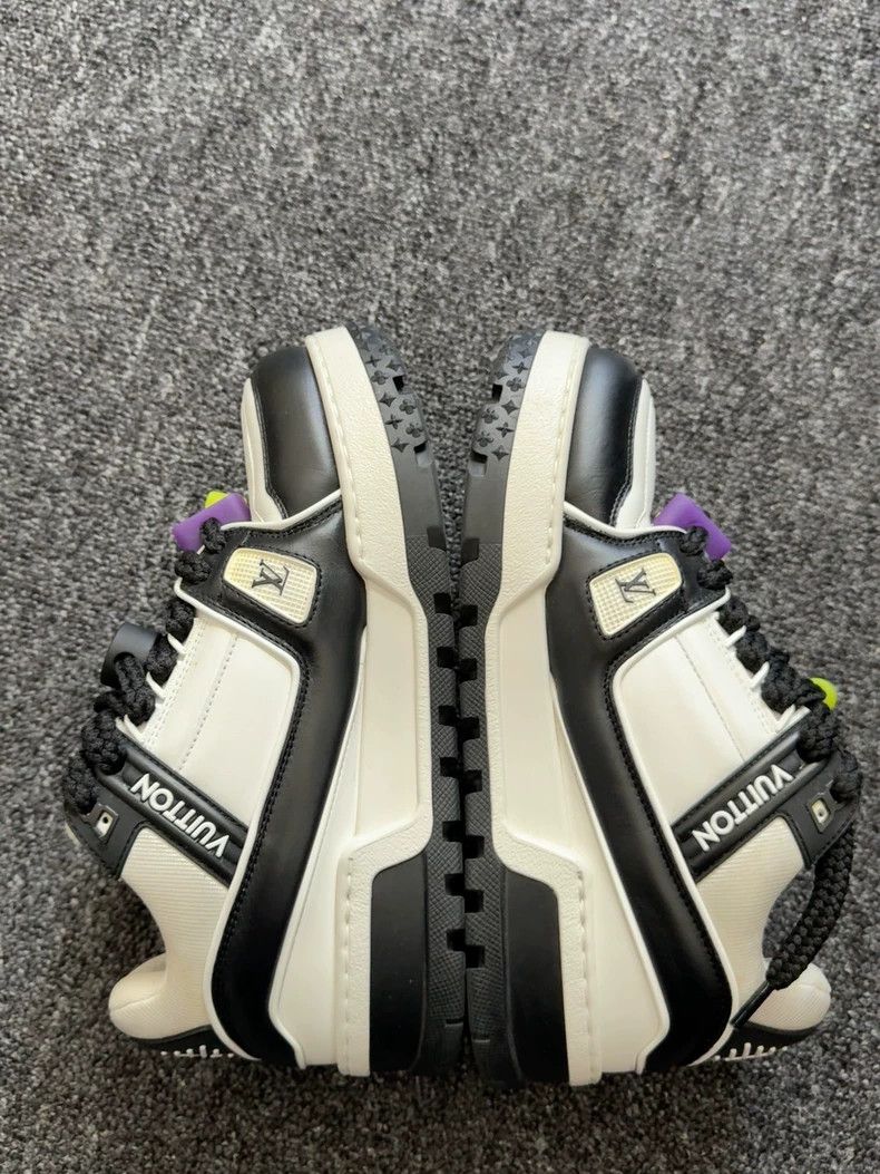 Louis Vuitton Louis Vuitton Trainer Maxi Small Fat Ding Low Top Board Sh Size US 7.5 / EU 40-41 - 2 Thumbnail
