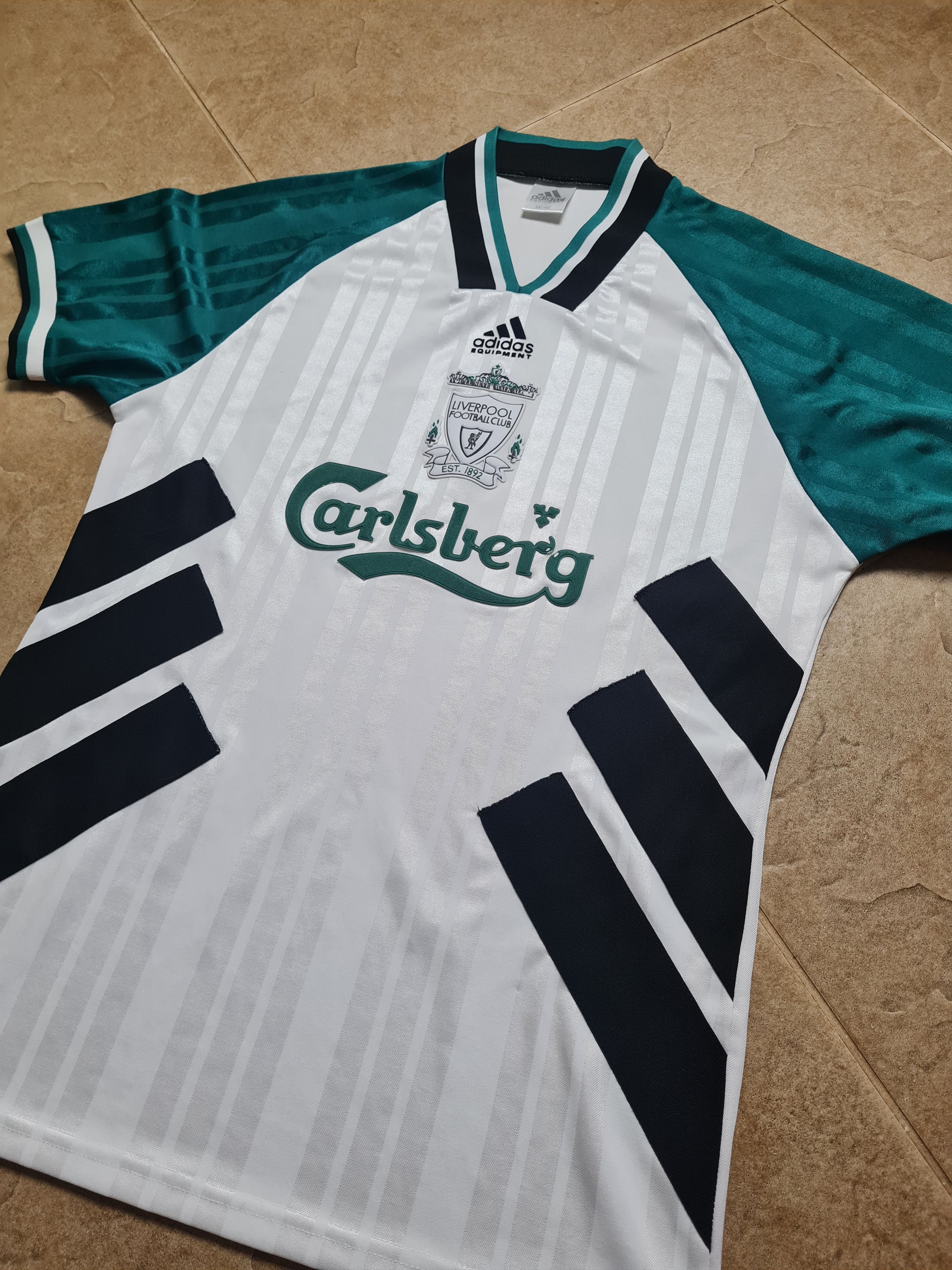Adidas Football Jersey Liverpool Adidas 1993/1994 Away Soccer Shirt Size US S / EU 44-46 / 1 - 8 Thumbnail