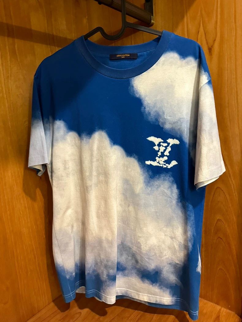 Louis Vuitton Louis Vuitton Blue sky and white clouds short sleeves Size US M / EU 48-50 / 2 - 1 Thumbnail