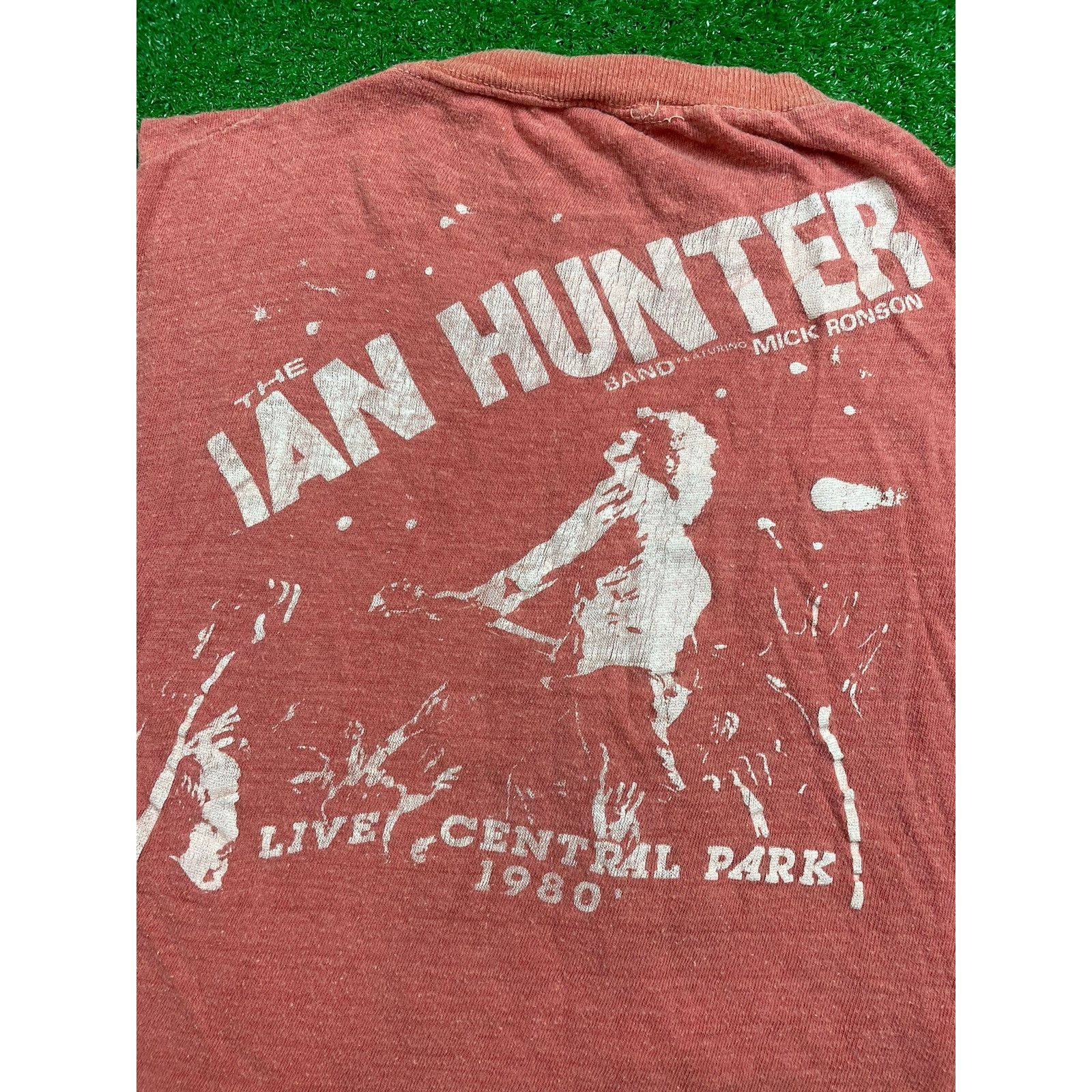Band Tees × Vintage Vintage 80s Ian Hunter Band Shirt Central Park Chopped USA Size US S / EU 44-46 / 1 - 5 Thumbnail