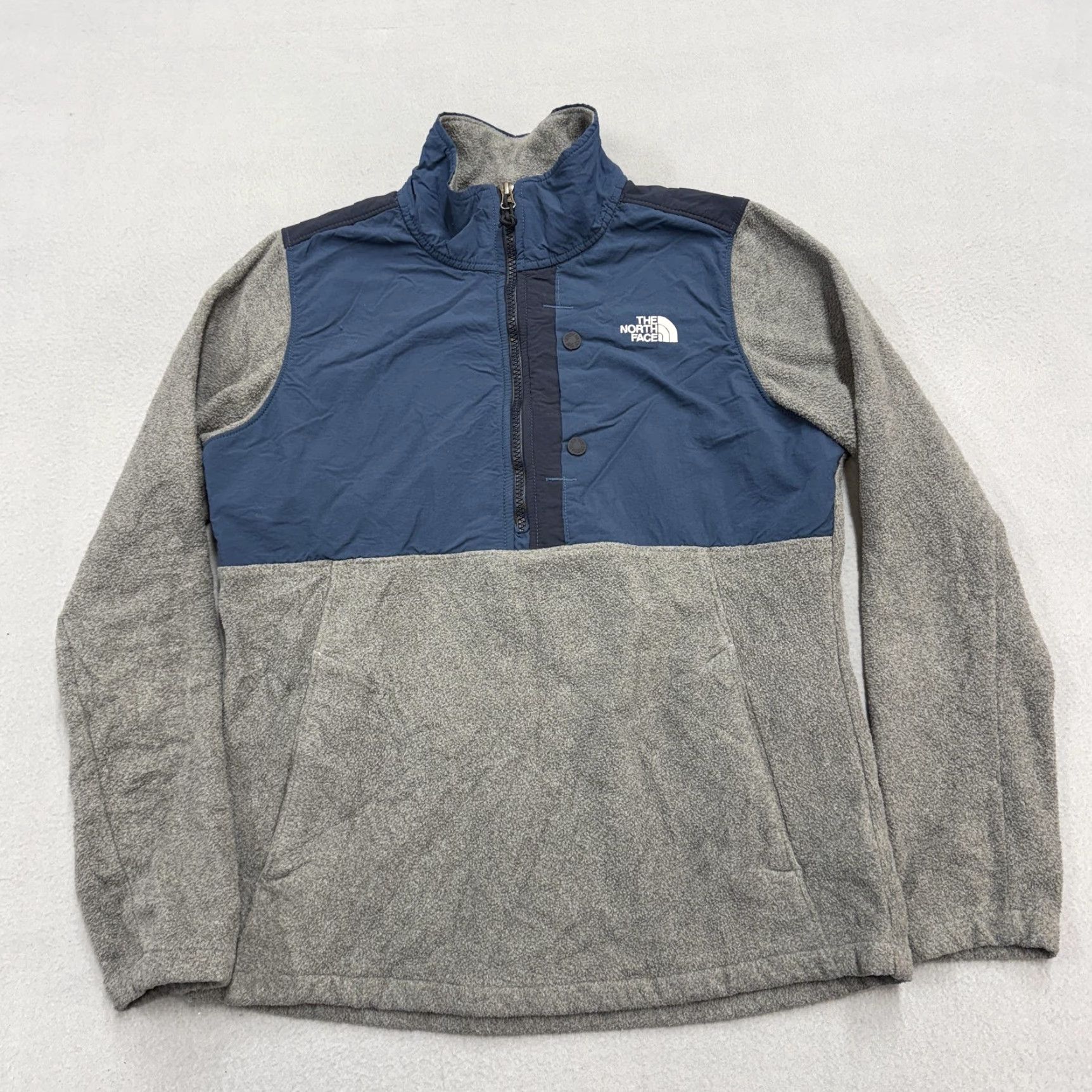 The North Face The North Face Sweater Womens Medium Gray Blue Fleece Snap Half Zip Pullover Size M / US 6-8 / IT 42-44 - 2 Thumbnail