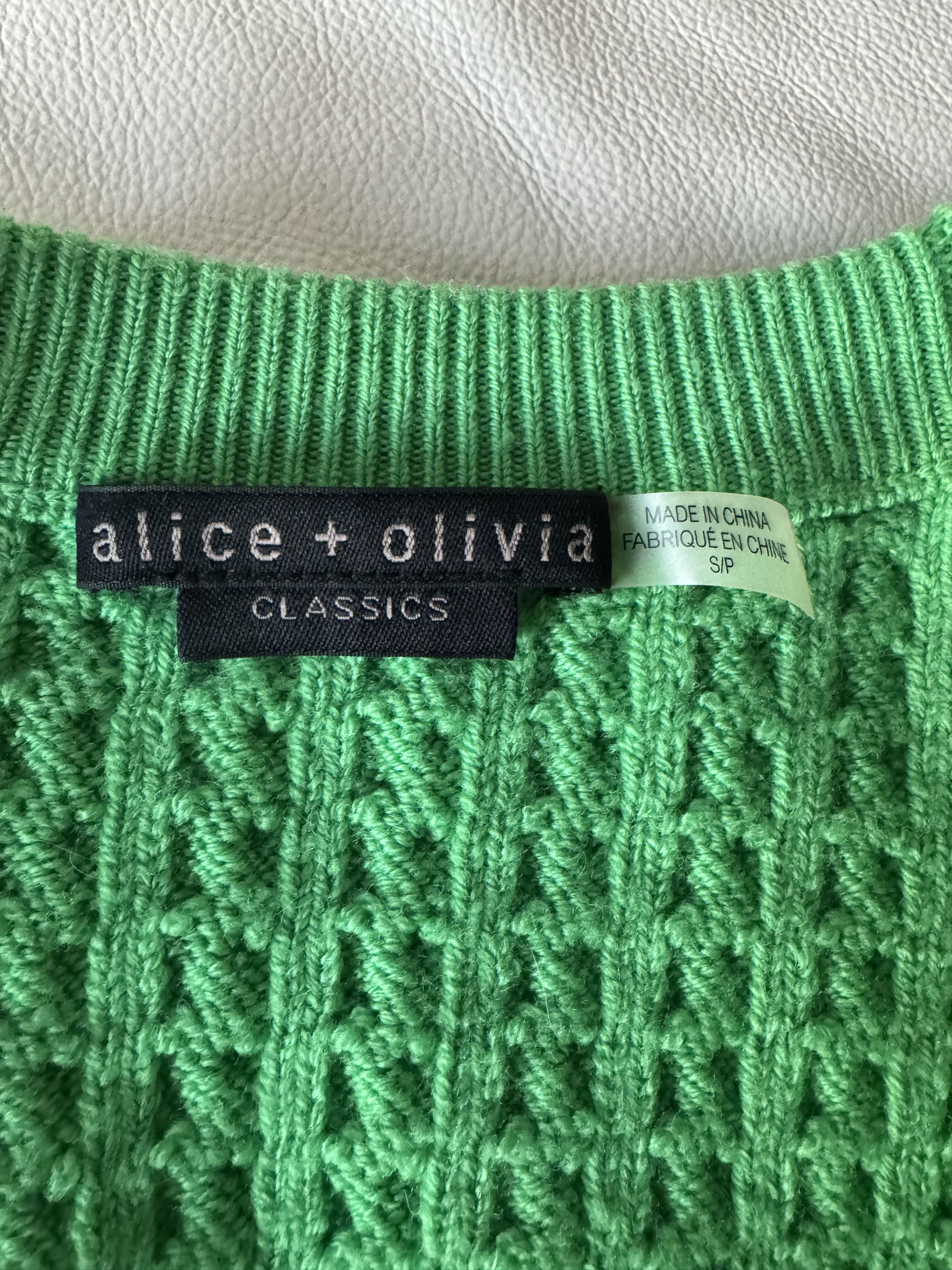 Alice + Olivia Jenae Cable Knit Wool Blend Cropped Cardigan - Small Size S / US 4 / IT 40 - 5 Thumbnail