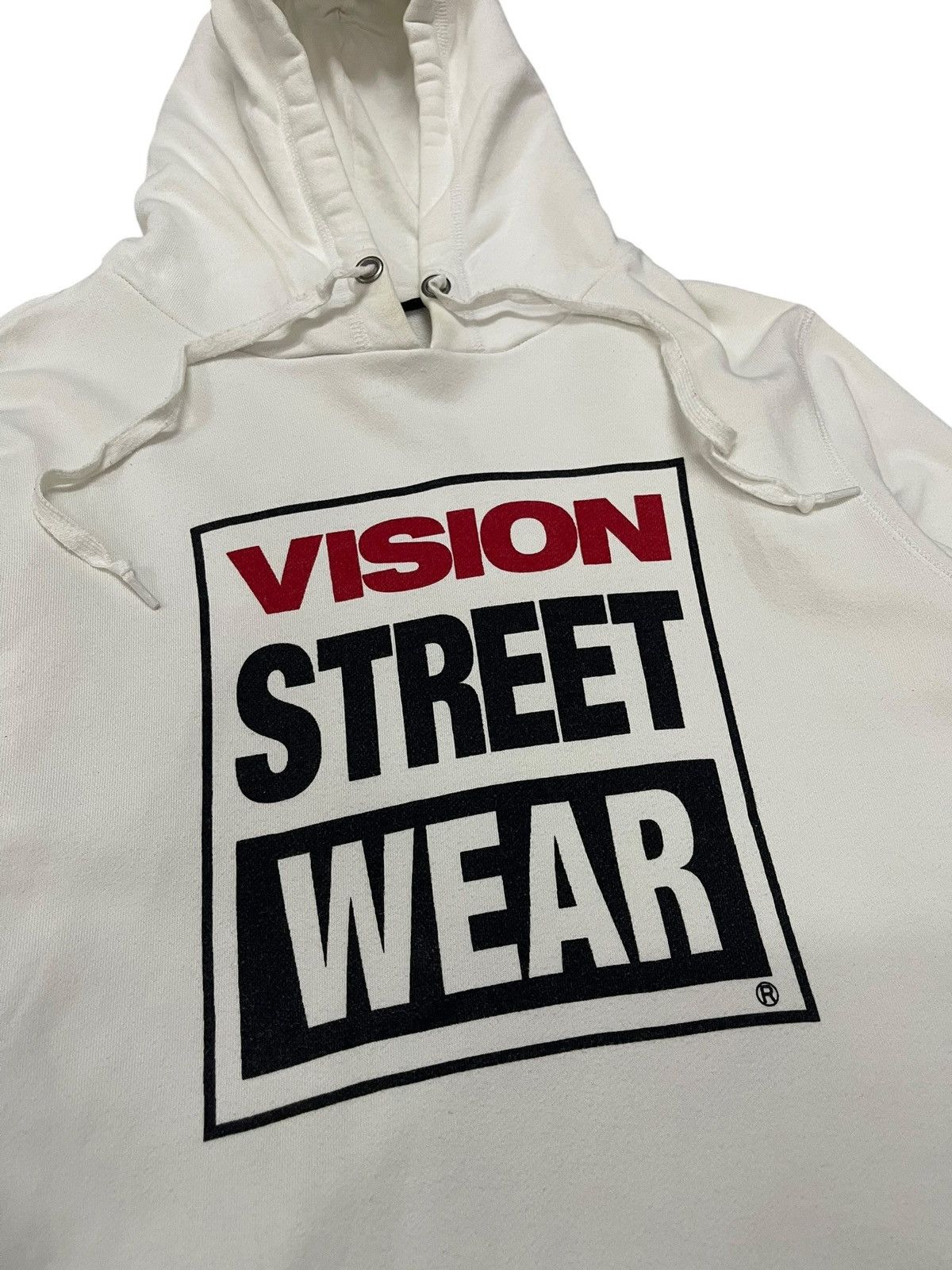 Vision Streetwear Vintage Vision Streetwear Centre Logo Pullover Hoodie Size US M / EU 48-50 / 2 - 3 Thumbnail