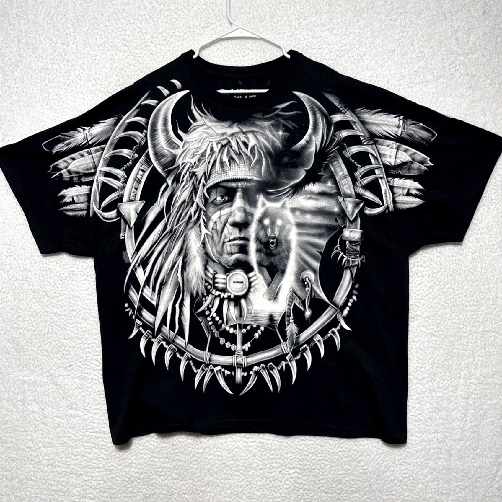 Liquid Blue Liquid Blue Wolf Dreamcatcher Black T-Shirt Men 3XL Regular Size Liquid Blue Native Size US XXL / EU 58 / 5 - 2 Thumbnail