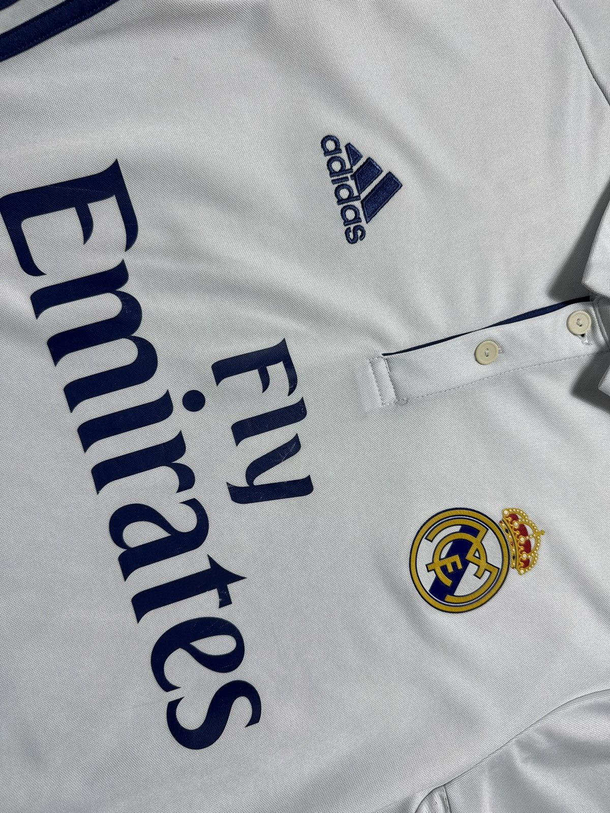 Adidas Adidas FC Real Madrid # Cristiano Ronaldo #7 2016/17 Jersey Size US S / EU 44-46 / 1 - 6 Thumbnail