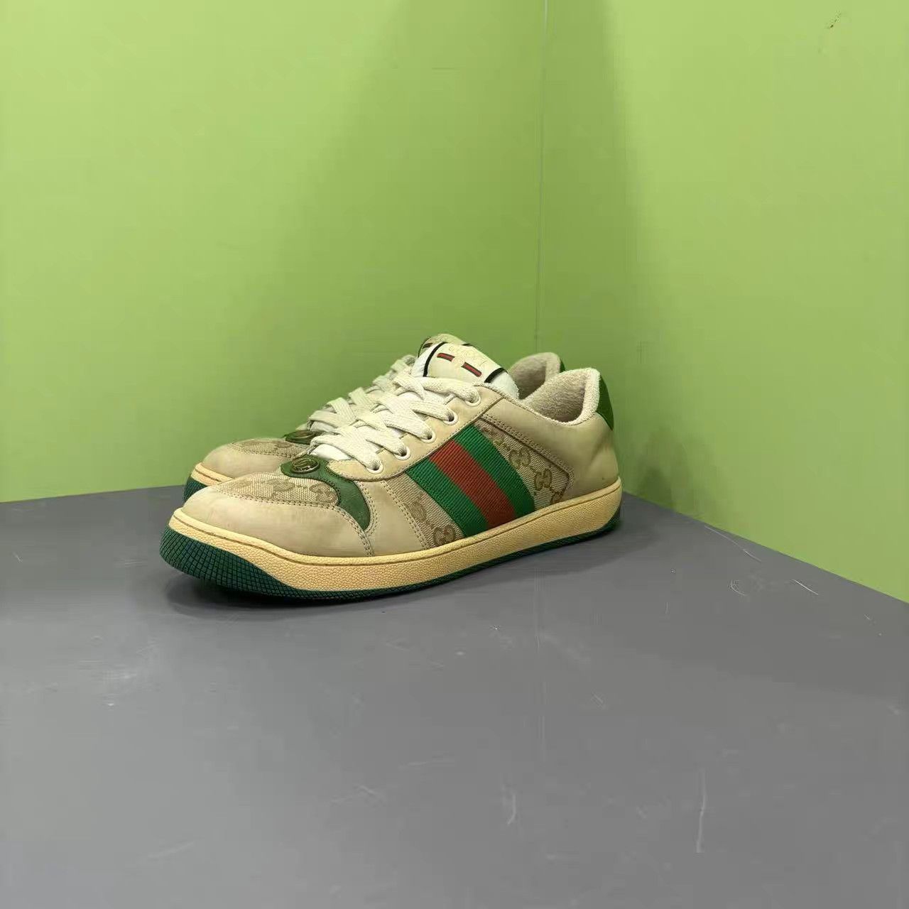 Gucci Gucci Screener Gray-Green GG Enamel Distressed Sneakers K15 Size US 8.5 / EU 41-42 - 1 Thumbnail